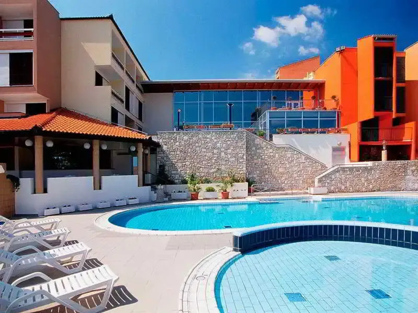 Albona Hotel & Residence