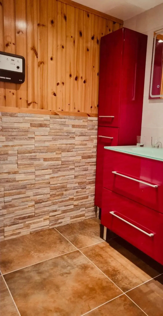 Appartement chaleureux et confortable avec sauna..