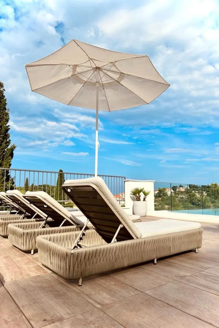 Kalamota Beach House