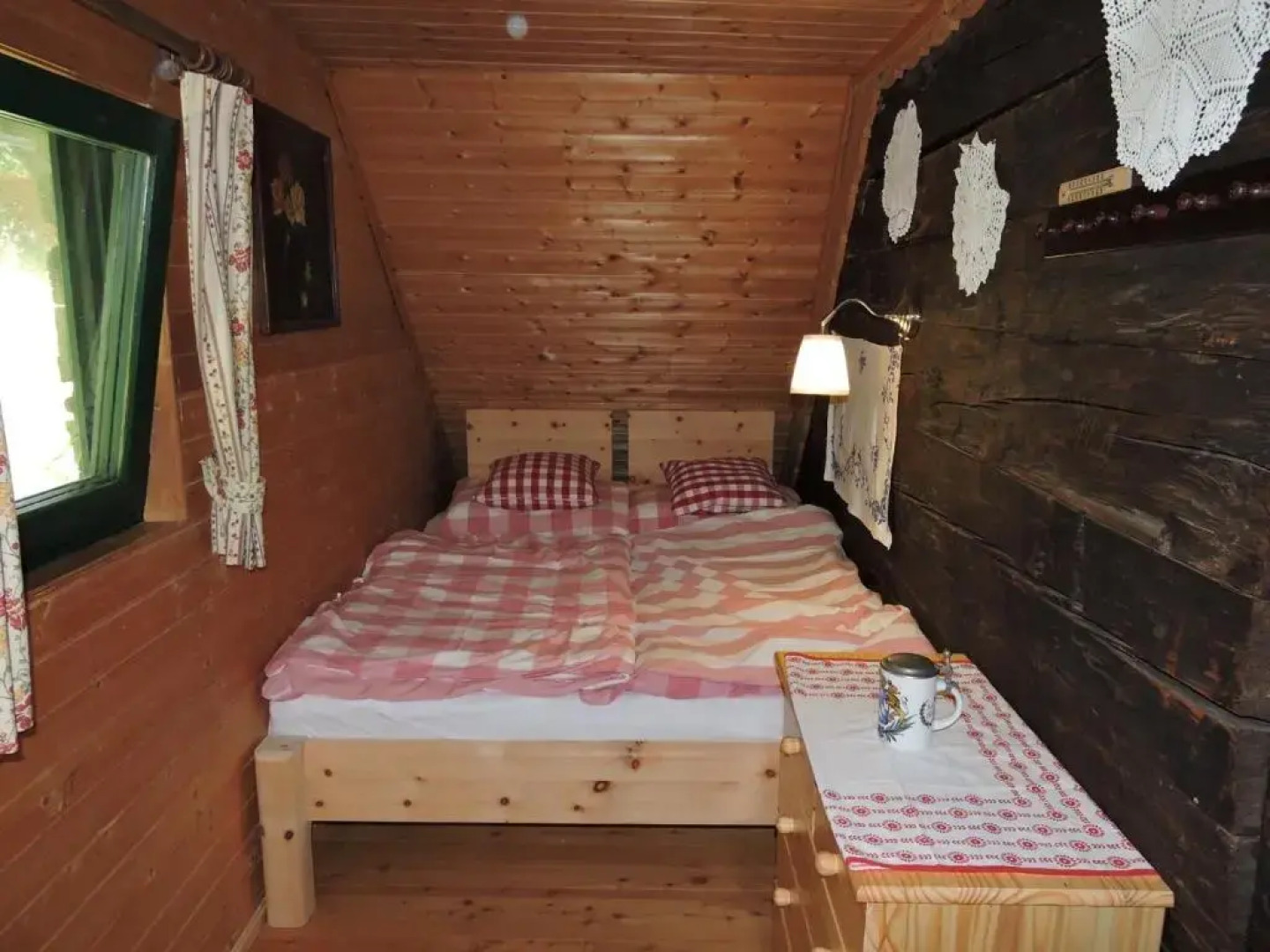 Glühwürmchenhütte