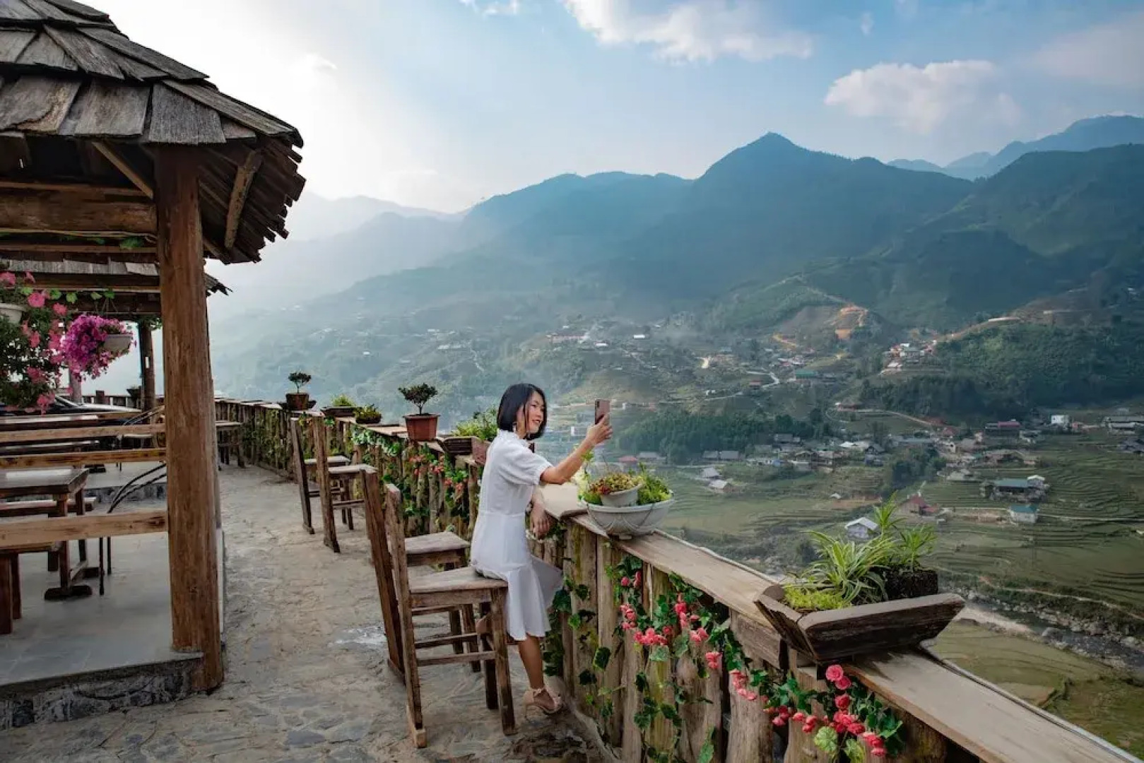 Muong Hoa River View Homestay