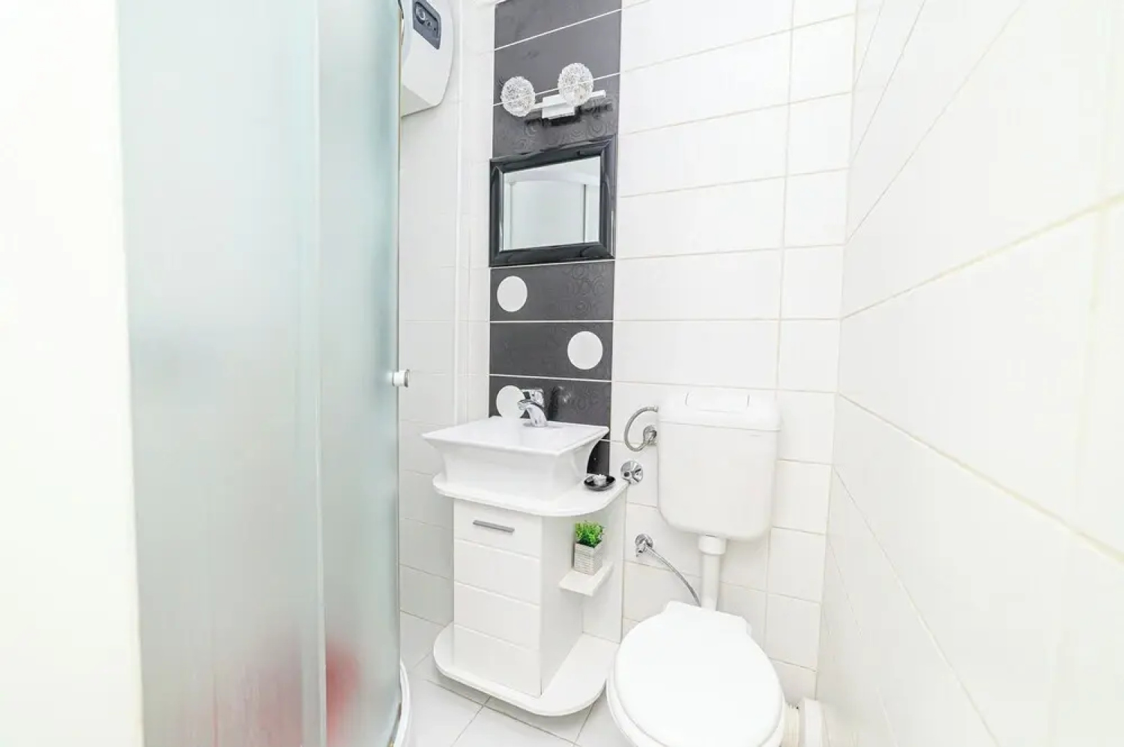 Beautiful Cozy Studio Close To City Center