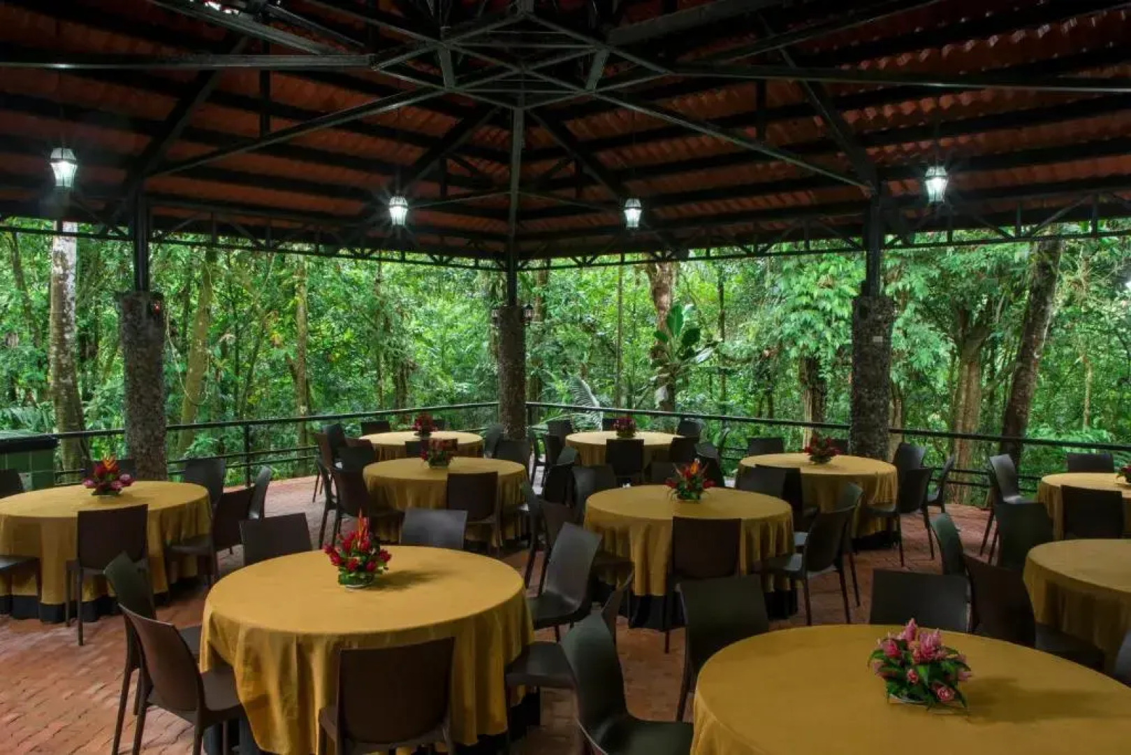 Tapirus Lodge and Reserve