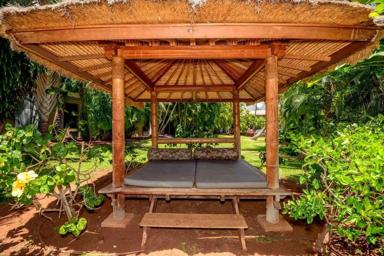 Aina-Nalu B204 - 2Br Condo