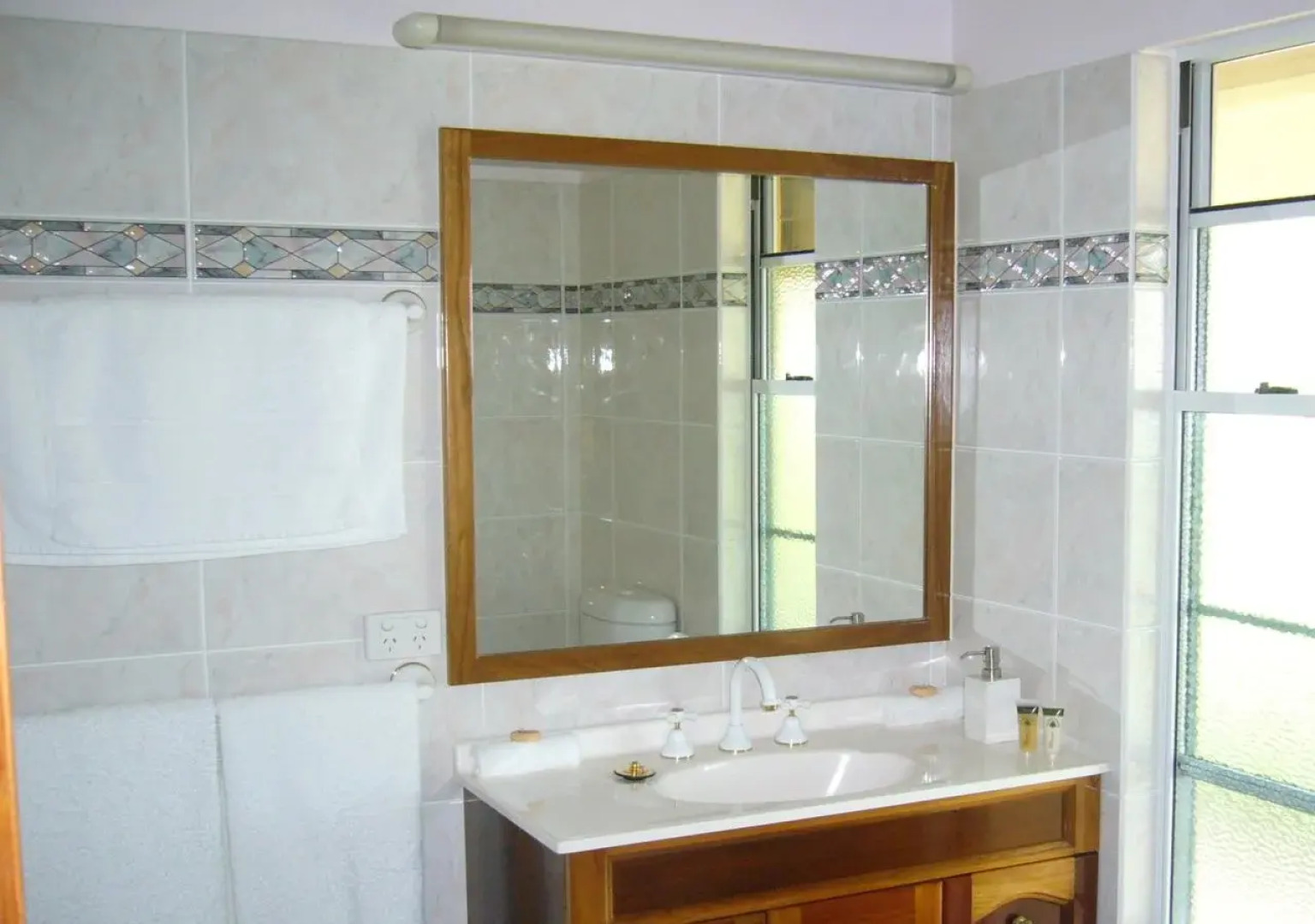 A Tropical Escape B&B