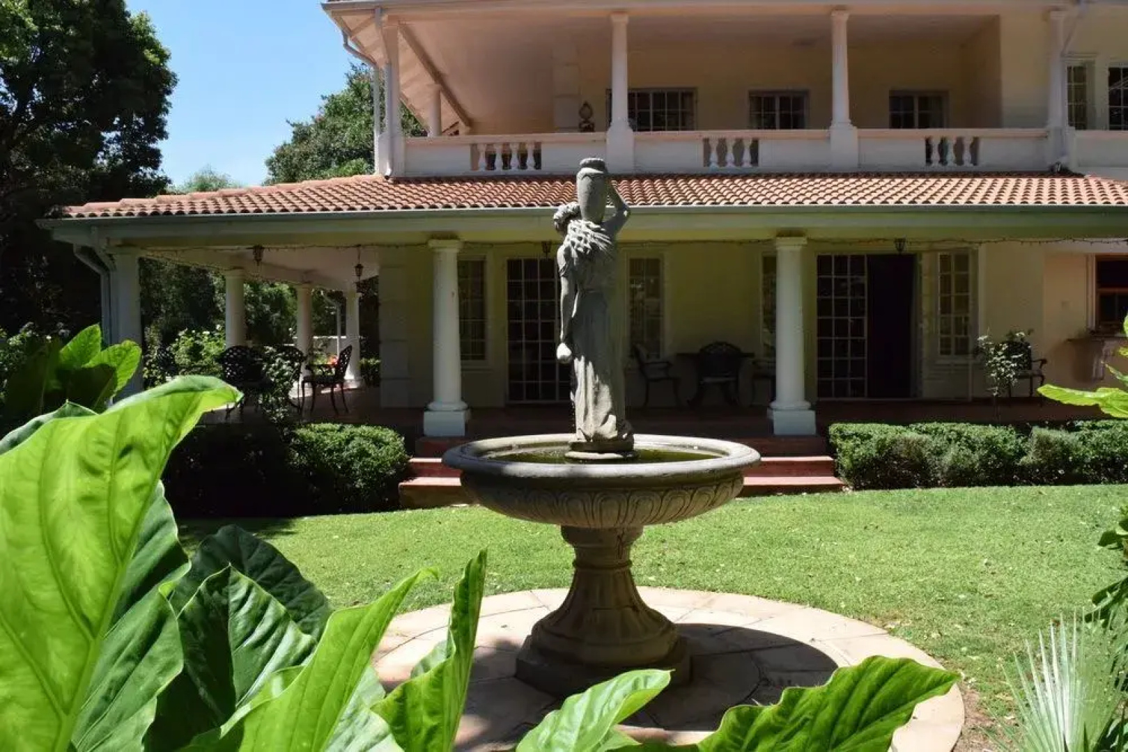 Edward House