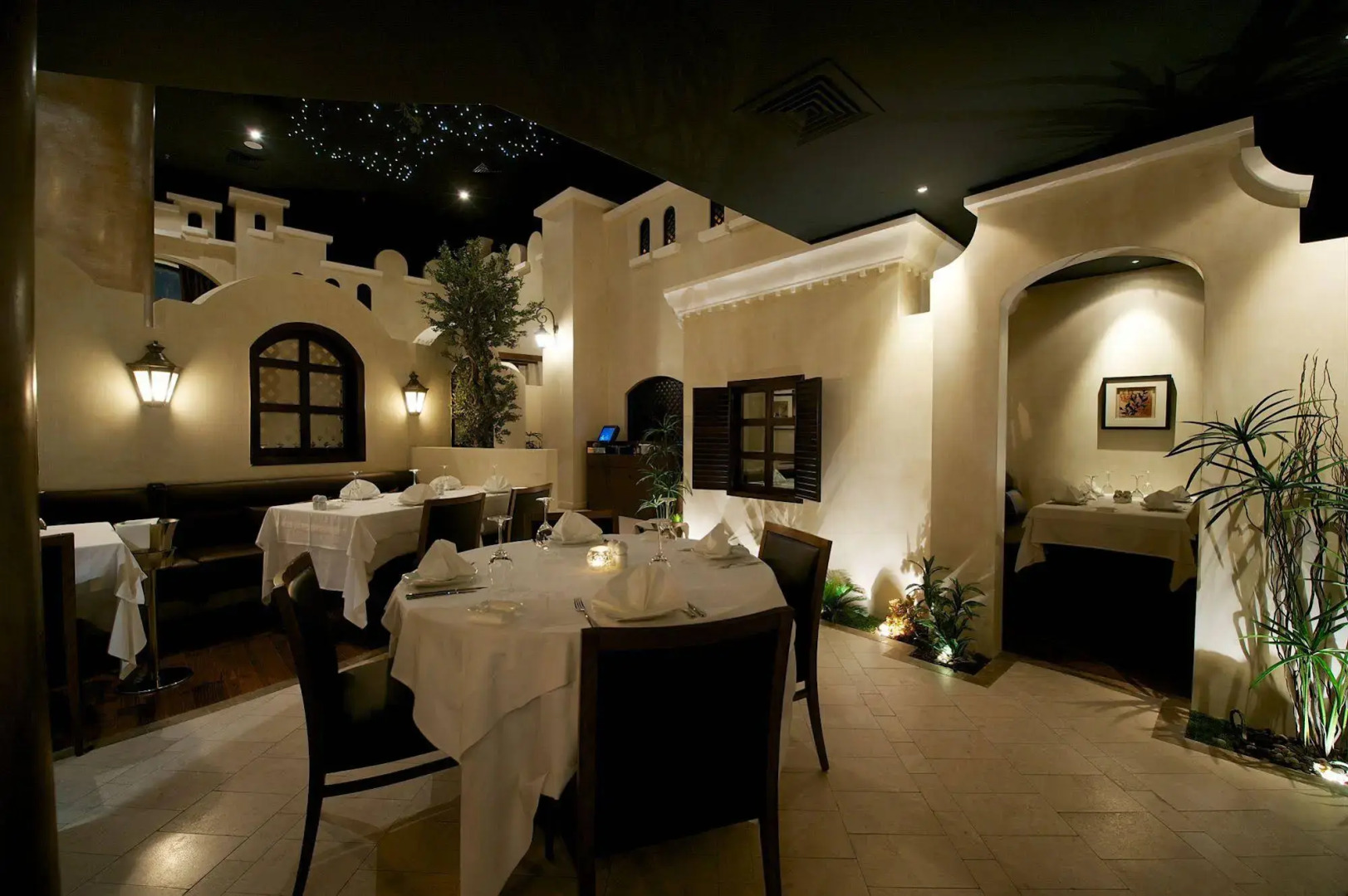 Rawasi Hotel Apartments الرواسي للشقق الفندقية