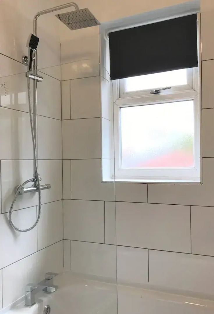 Central Wigan Welcoming Townhouse Sleeps up to 6