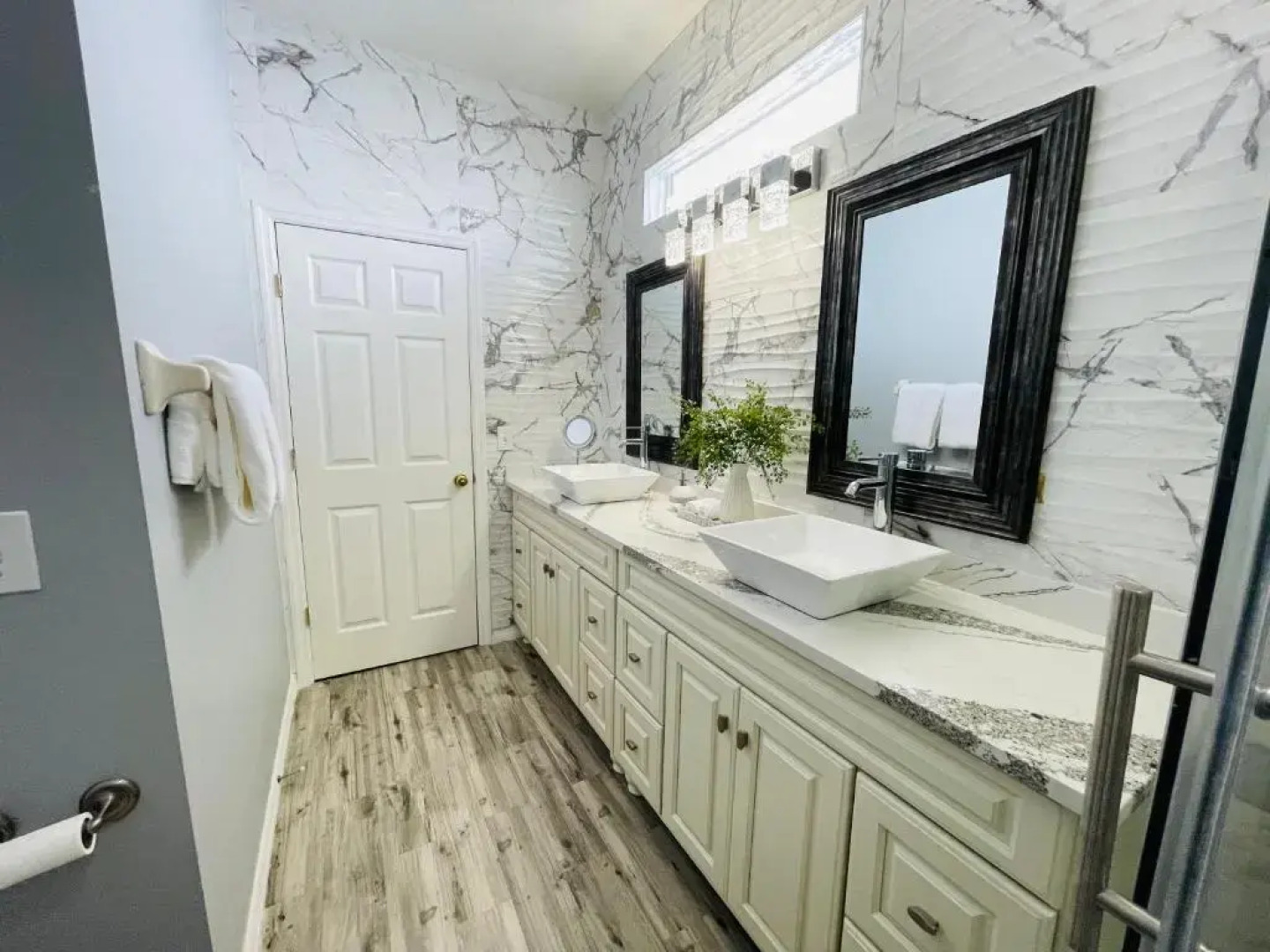 Paradise Pool Home Near IMG and Siesta Key Beach