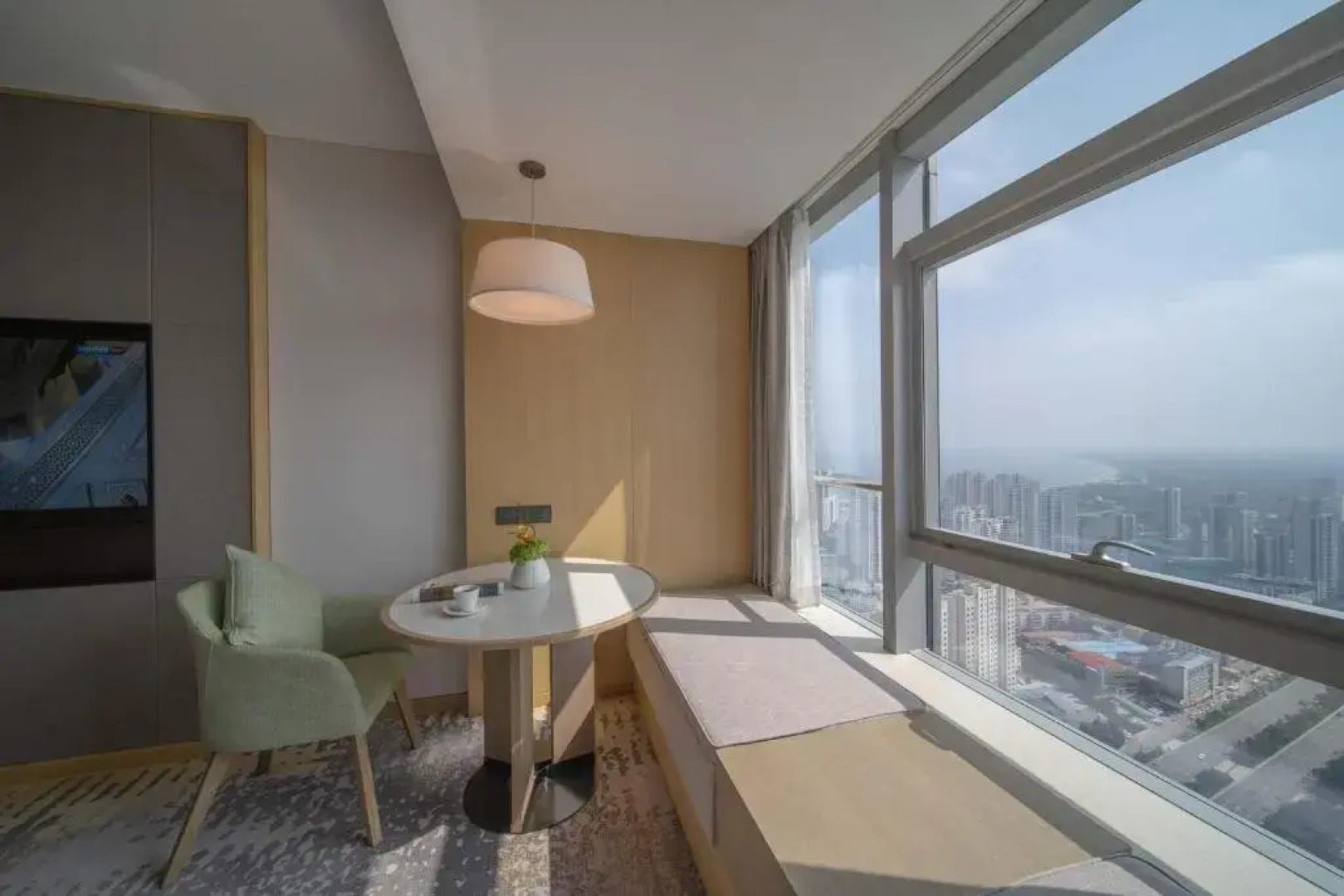 Holiday Inn Qinhuangdao Haigang by IHG