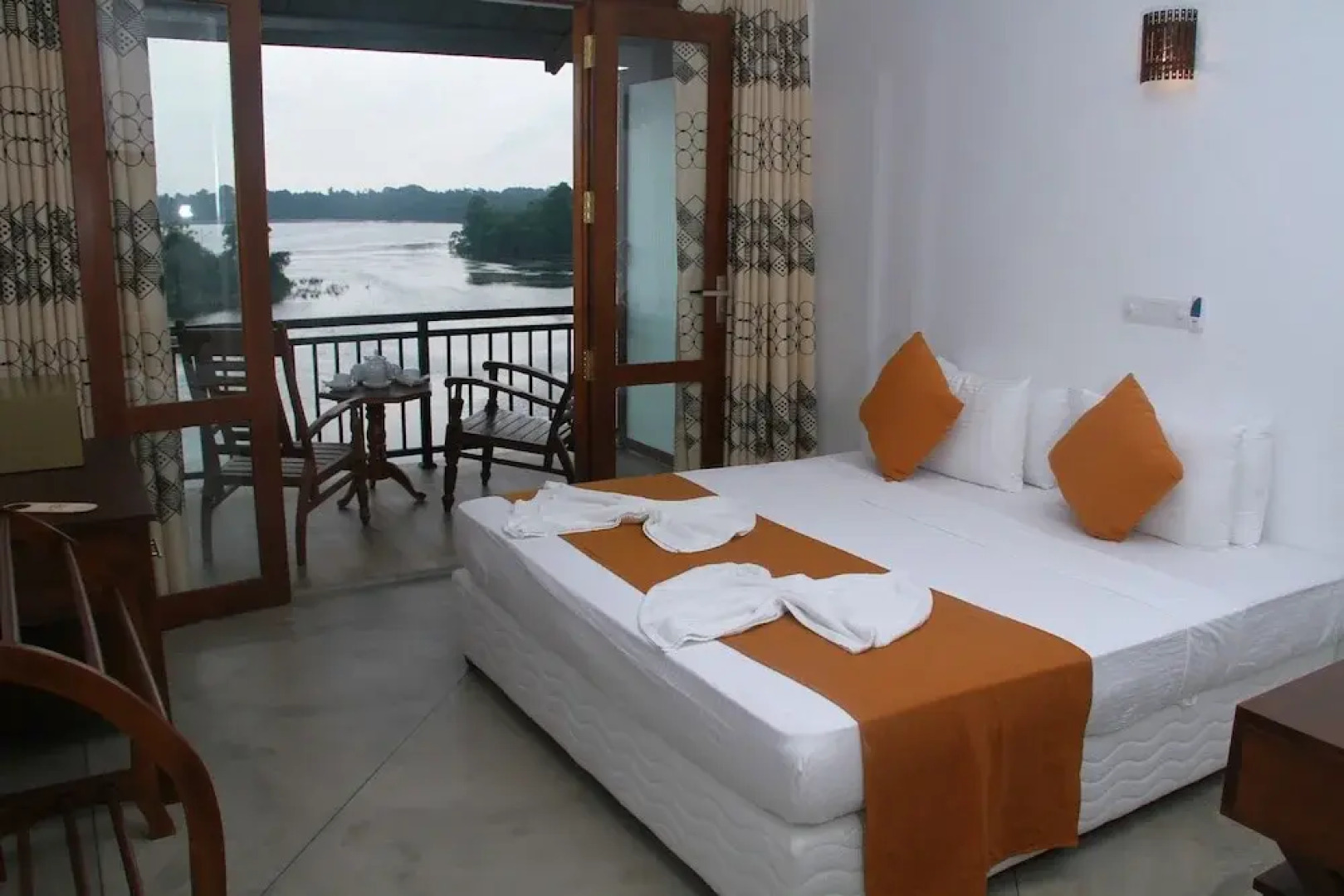 Sanu Lagoon Resort & Spa