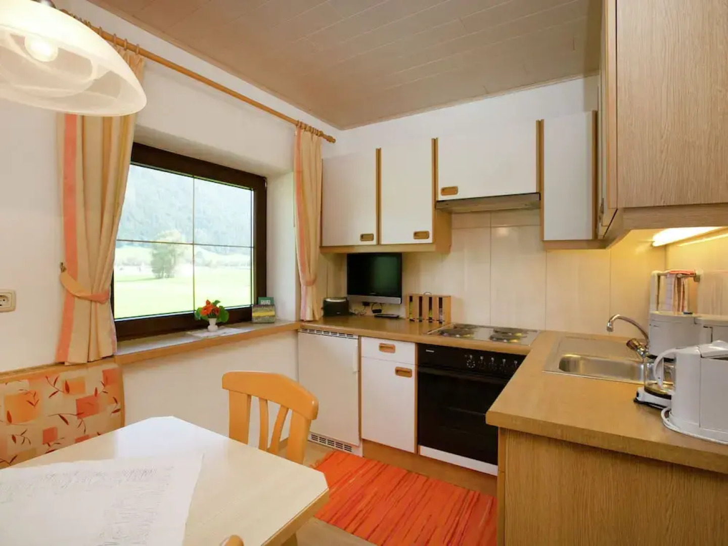 Beautiful Apartment in Strass im Zillertal With Parking