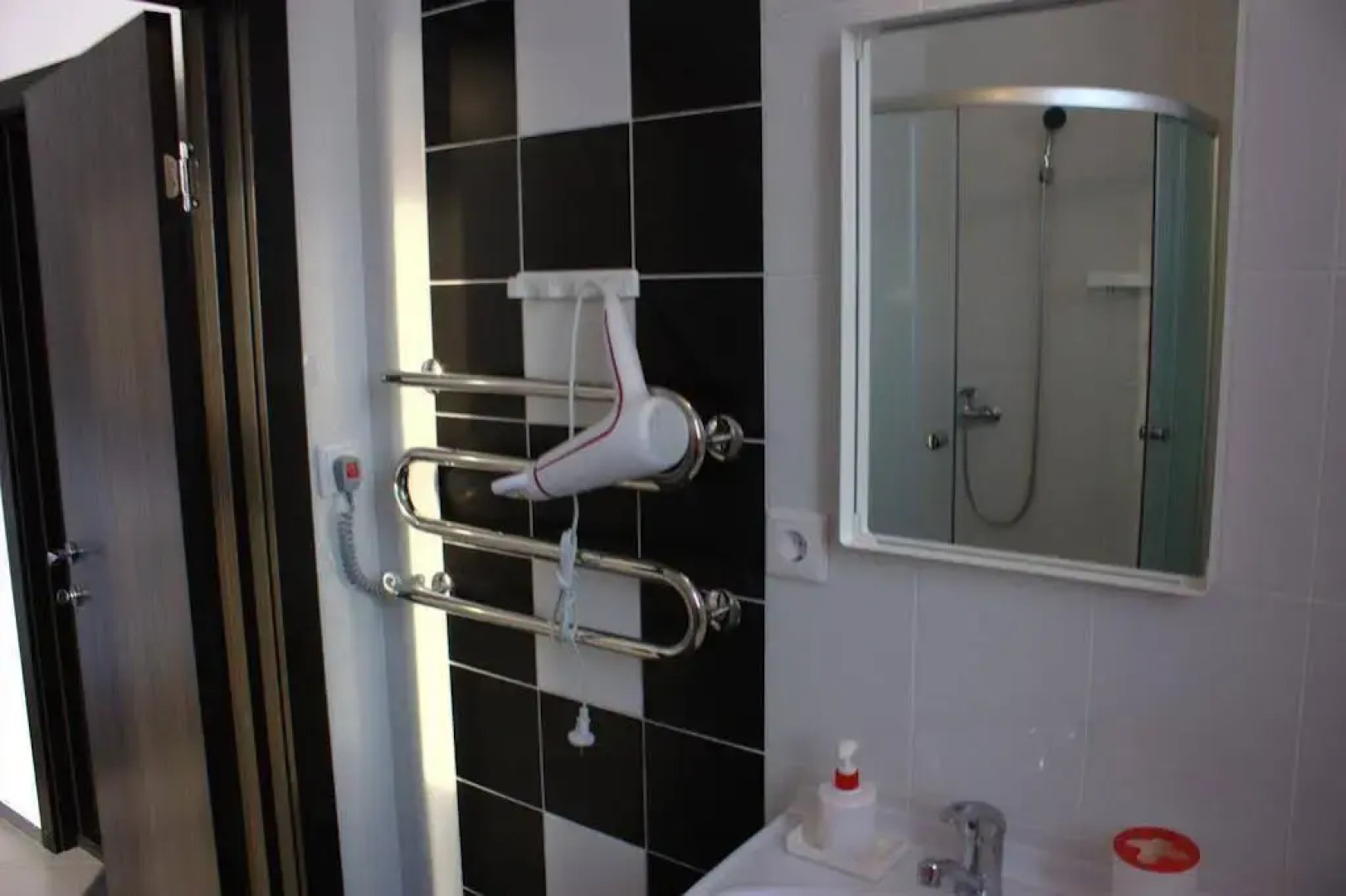 Хостел "Hollywood"