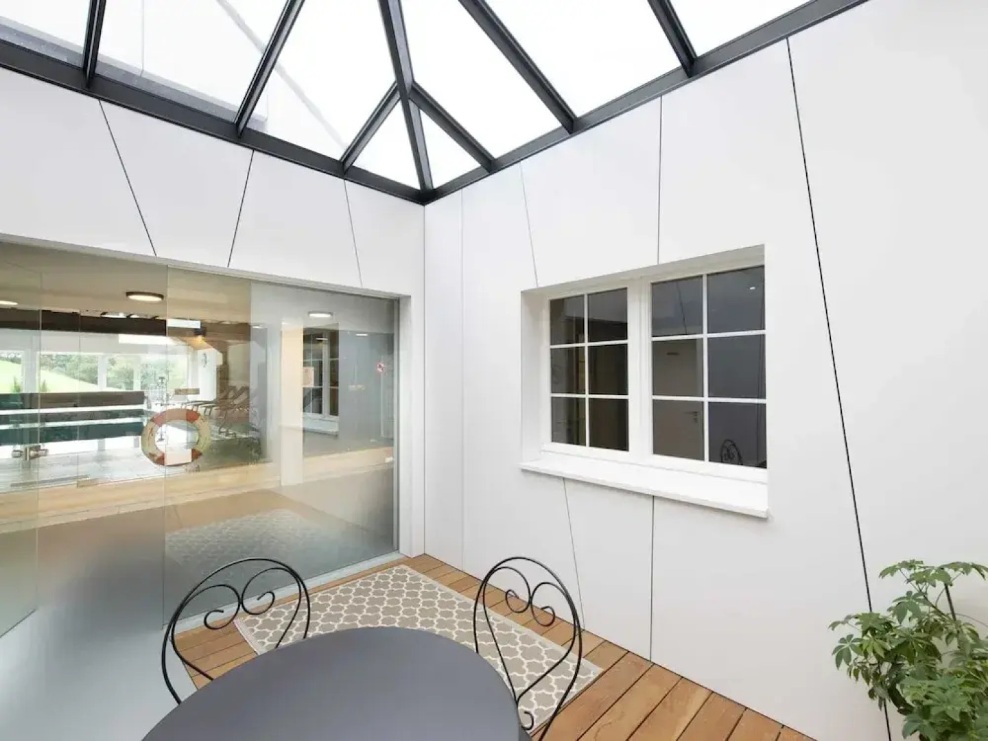 Luxury Villa With an Incredible Private Pool, Close to Maastricht and Liège