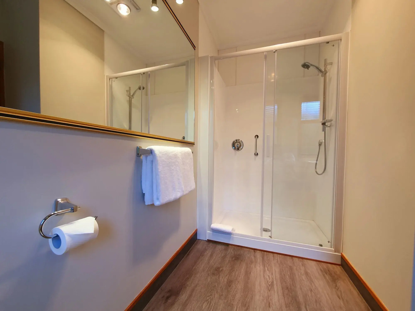 Fitzherbert Castle Motel