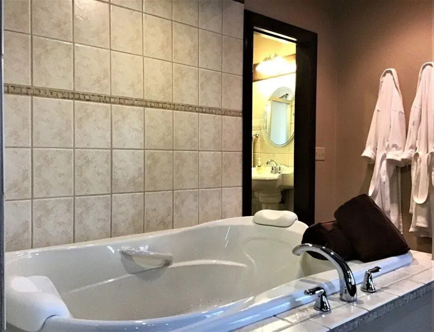 Black River Inn Bed and Breakfast