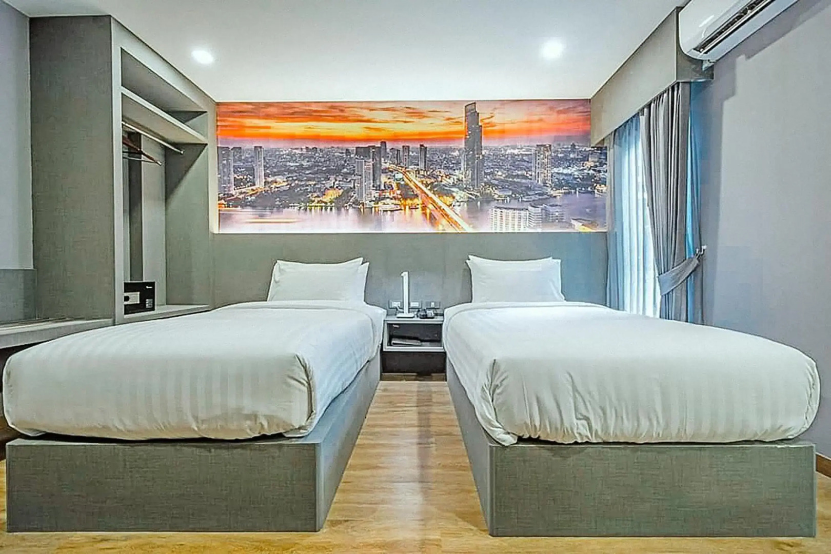 Hyde Park Hotel Bangkok