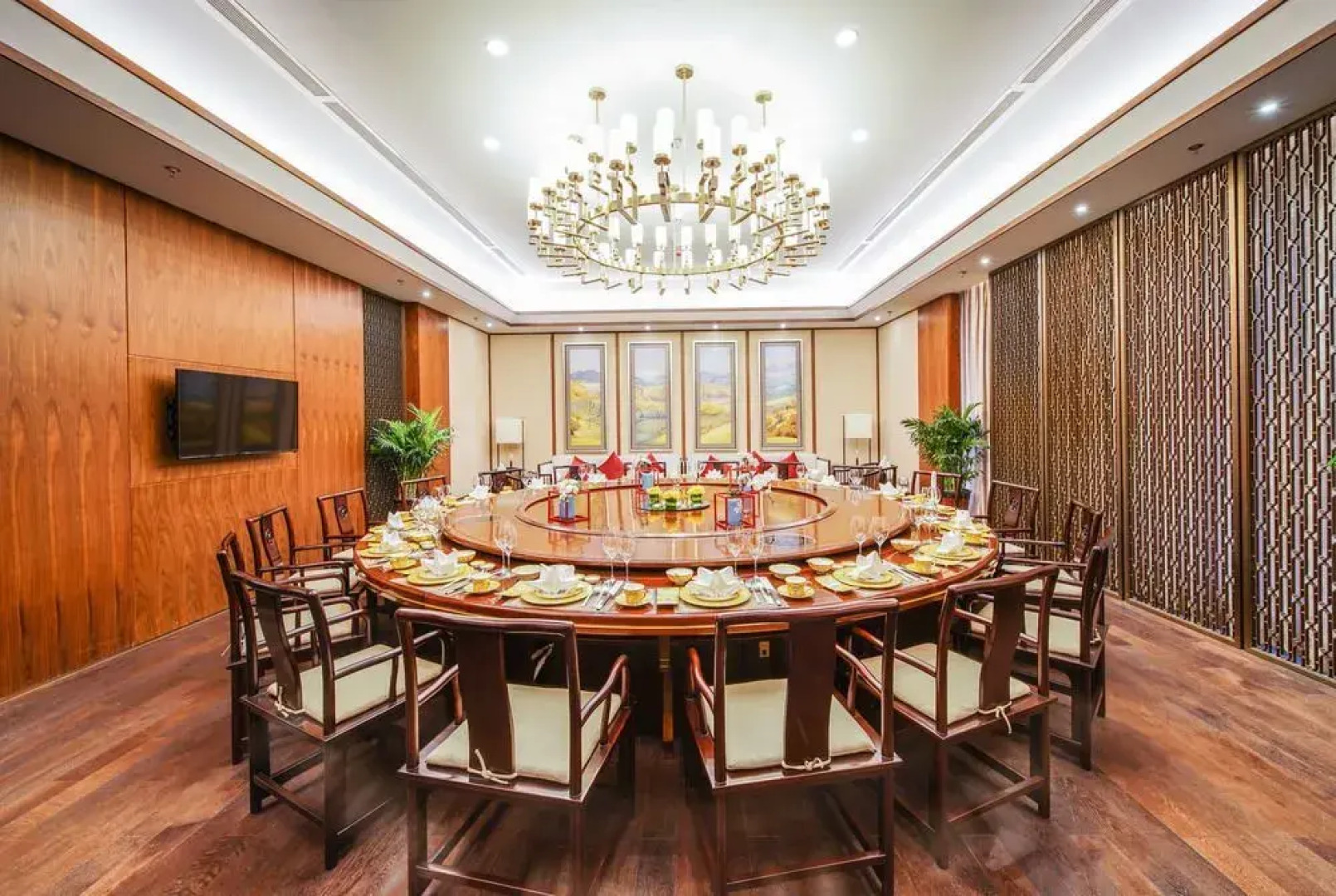 Qingshan Hotel Baotou（Yingbin Building）