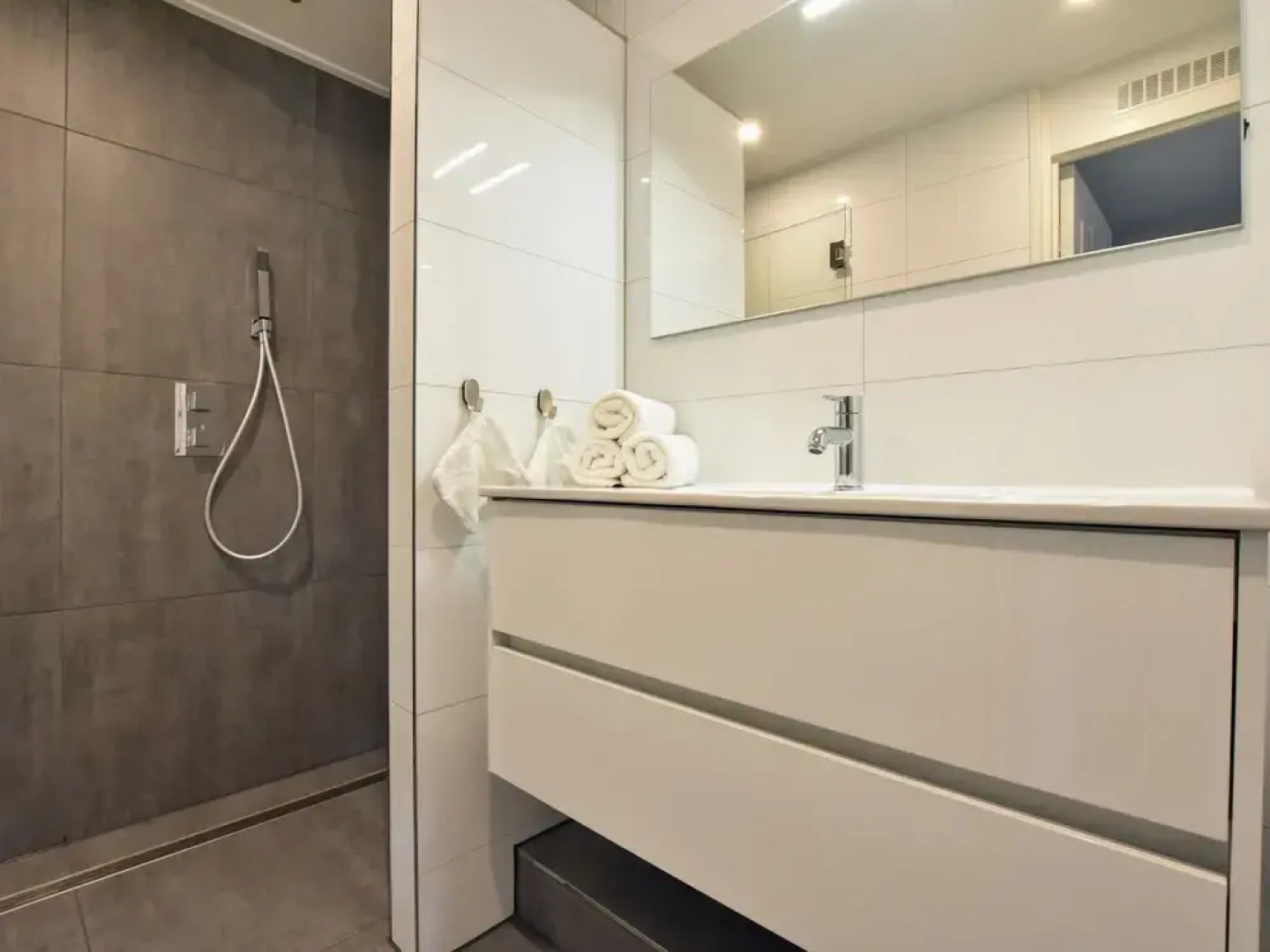 Spacious Apartment in Eibergen with Private Terrace