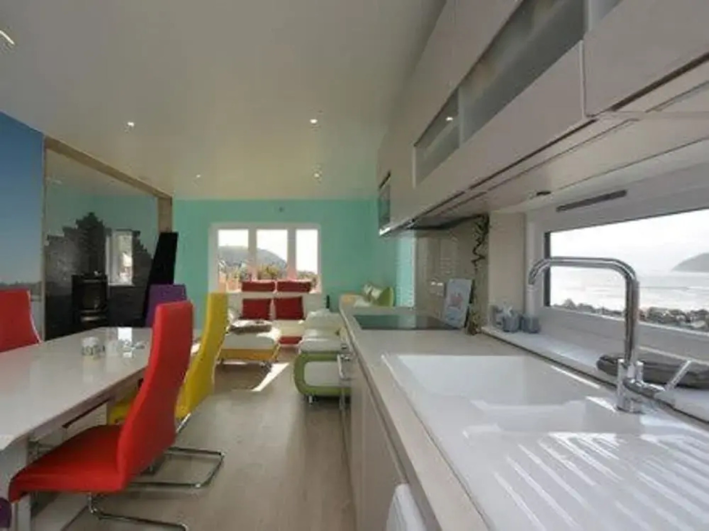 Beach House with Hot tub and Sauna