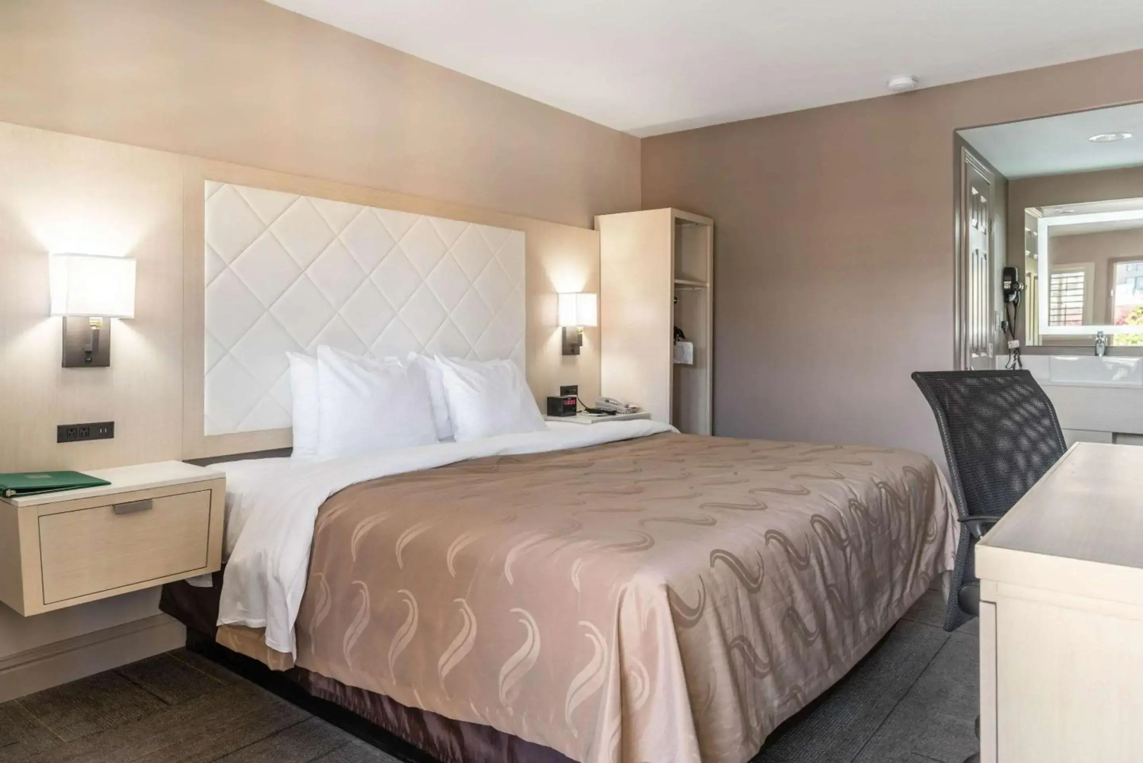 Signature Inn Berkeley