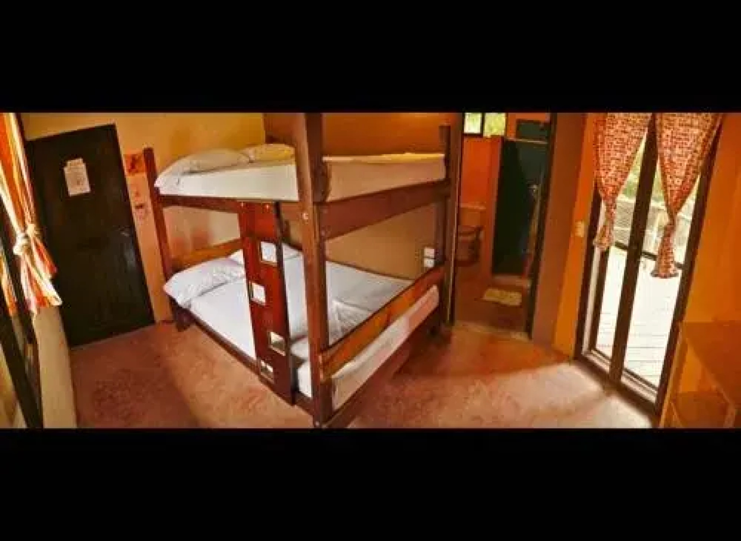 Tribu Hostel