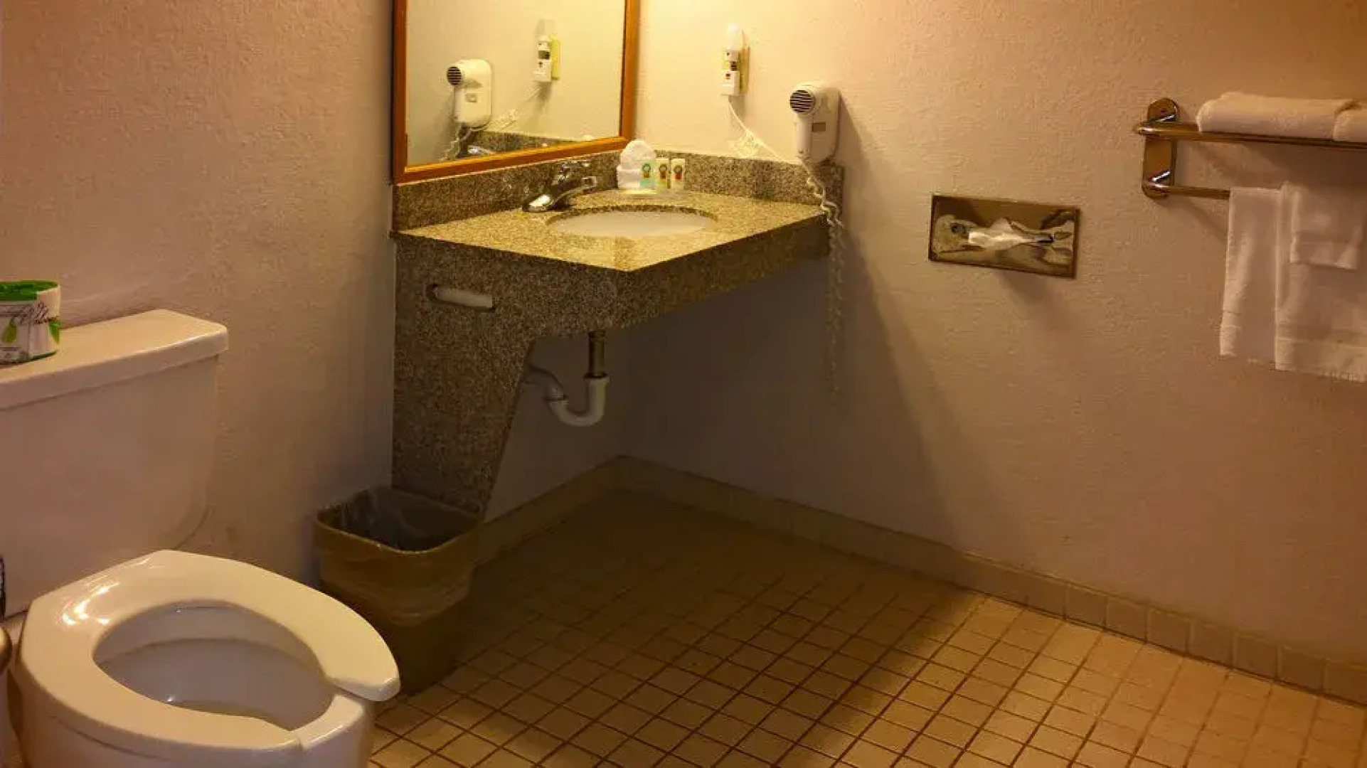 Quality Inn & Suites Redwood Coast