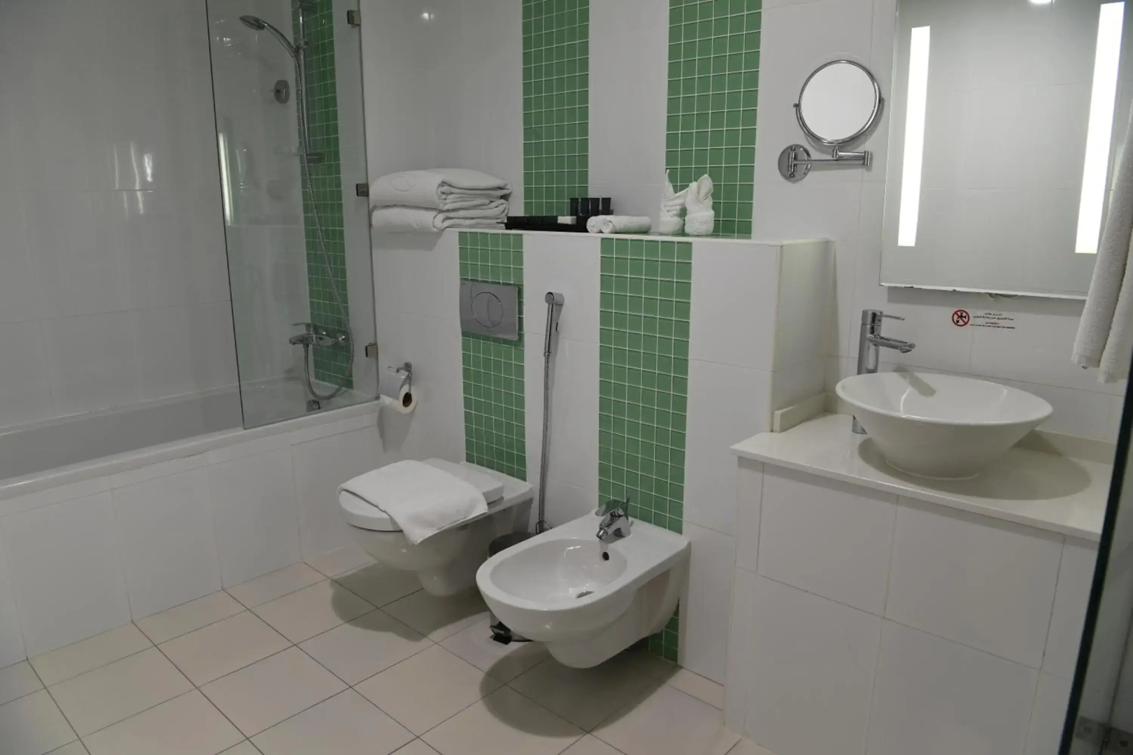 Gulf Suites Hotel Amwaj