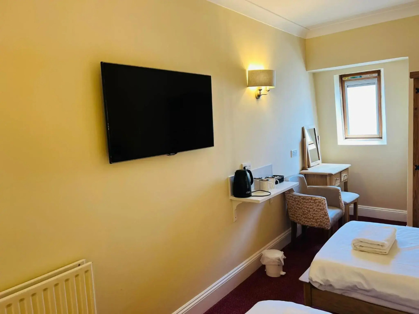 Rothwell House Hotel .