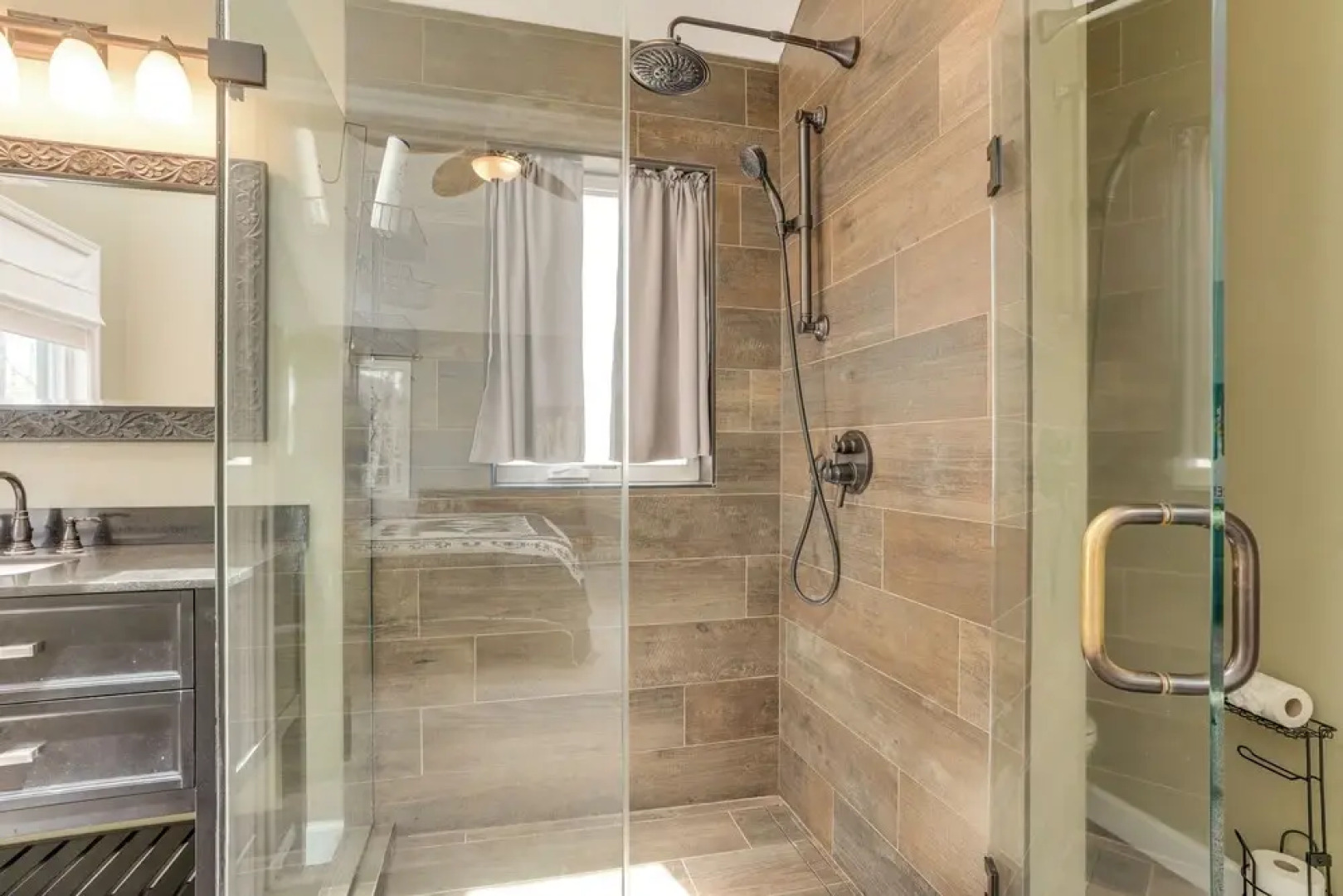 Stunning Wintergreen Resort Home: Ski & Golf!