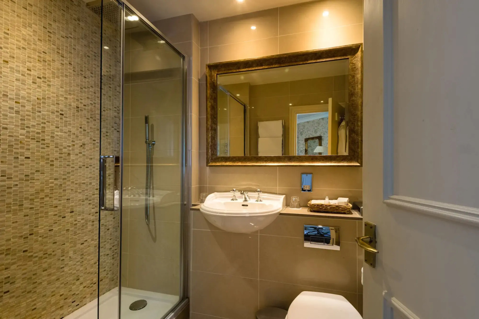 Greywalls Hotel and Chez Roux