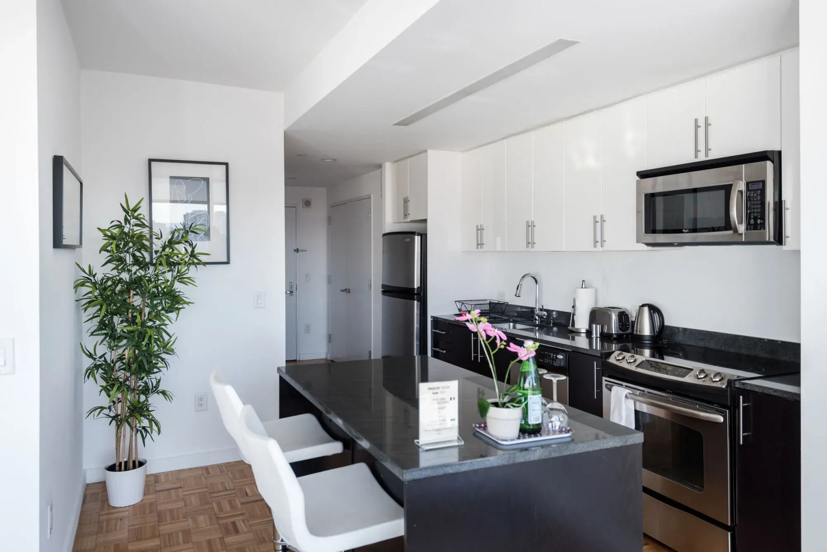 Dharma Home Suites JC at Paulus Hook