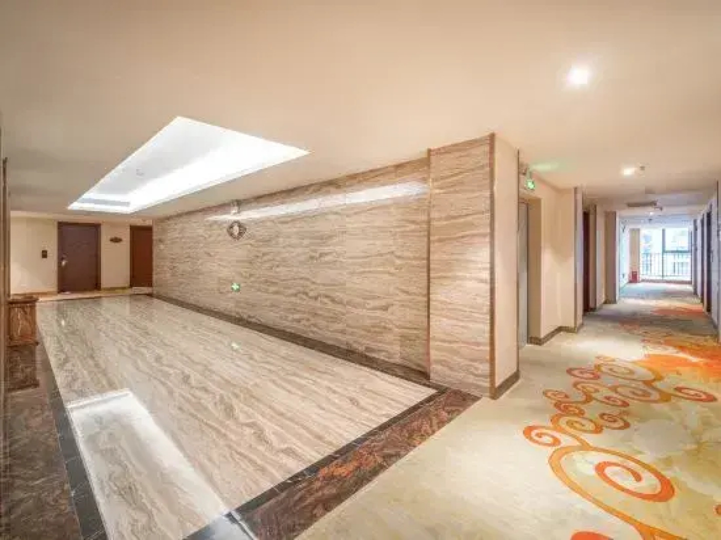 Lingshan Xi Orange Litchi Hotel