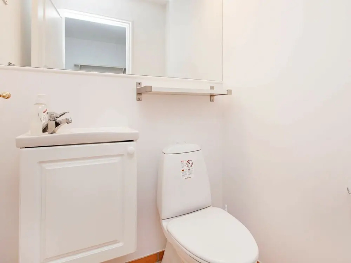 Vibrant Holiday Home in Hovedstaden With Terrace