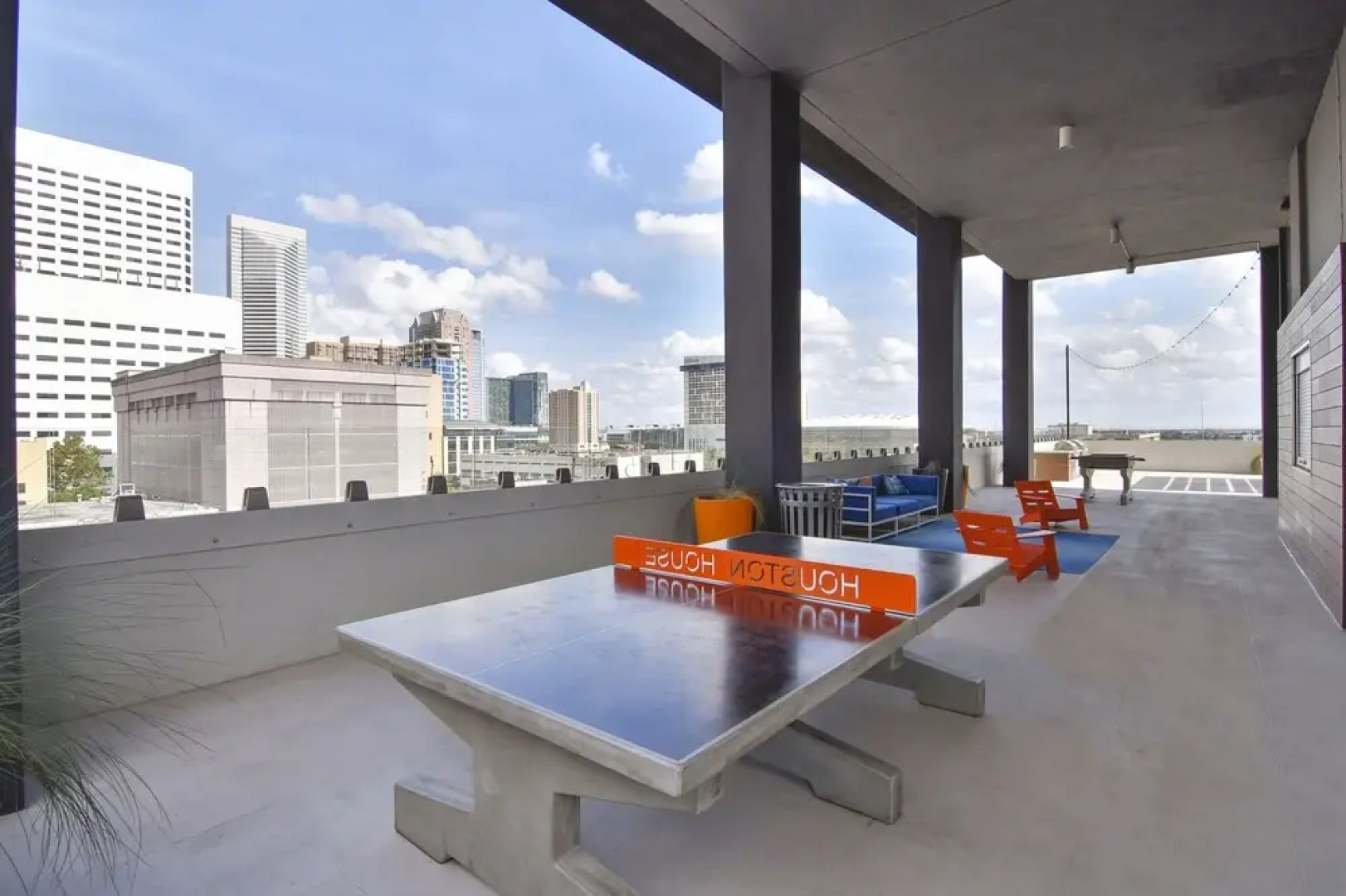 Stay Alfred on Fannin Street