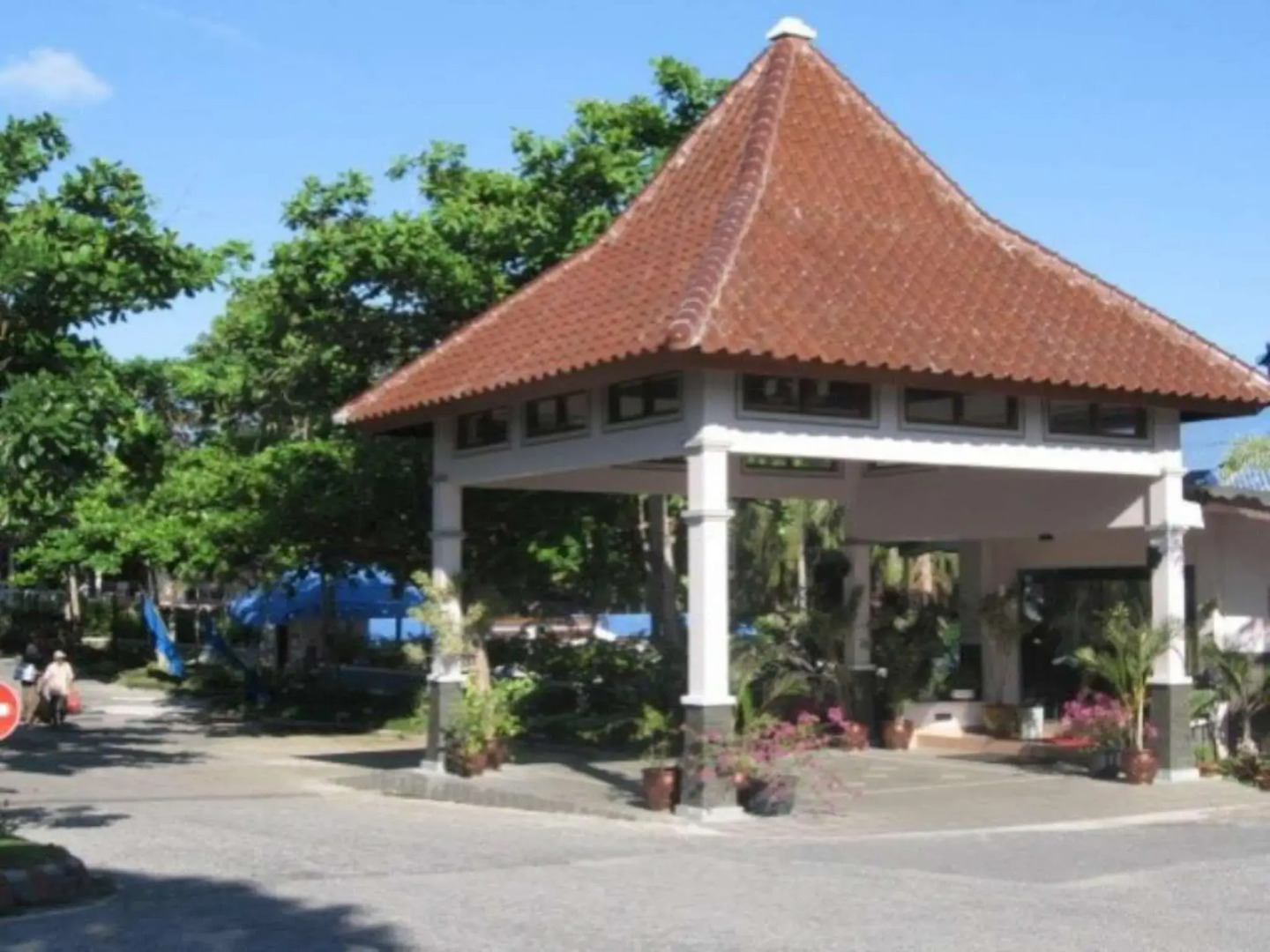 Tanjung Pesona Beach Resort & Spa