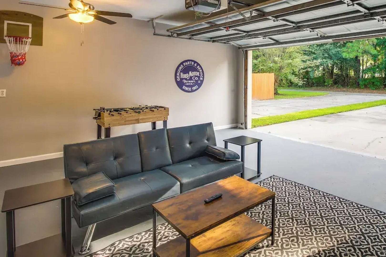 Soothing Savannah Townhome With Patio!