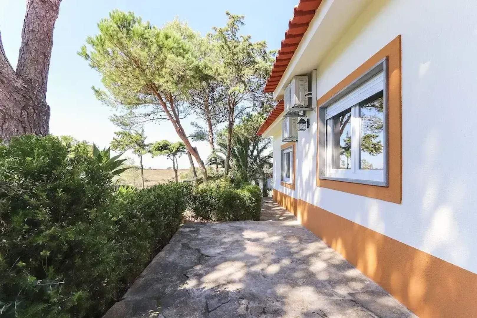 Sintra Classic Villa by Homing