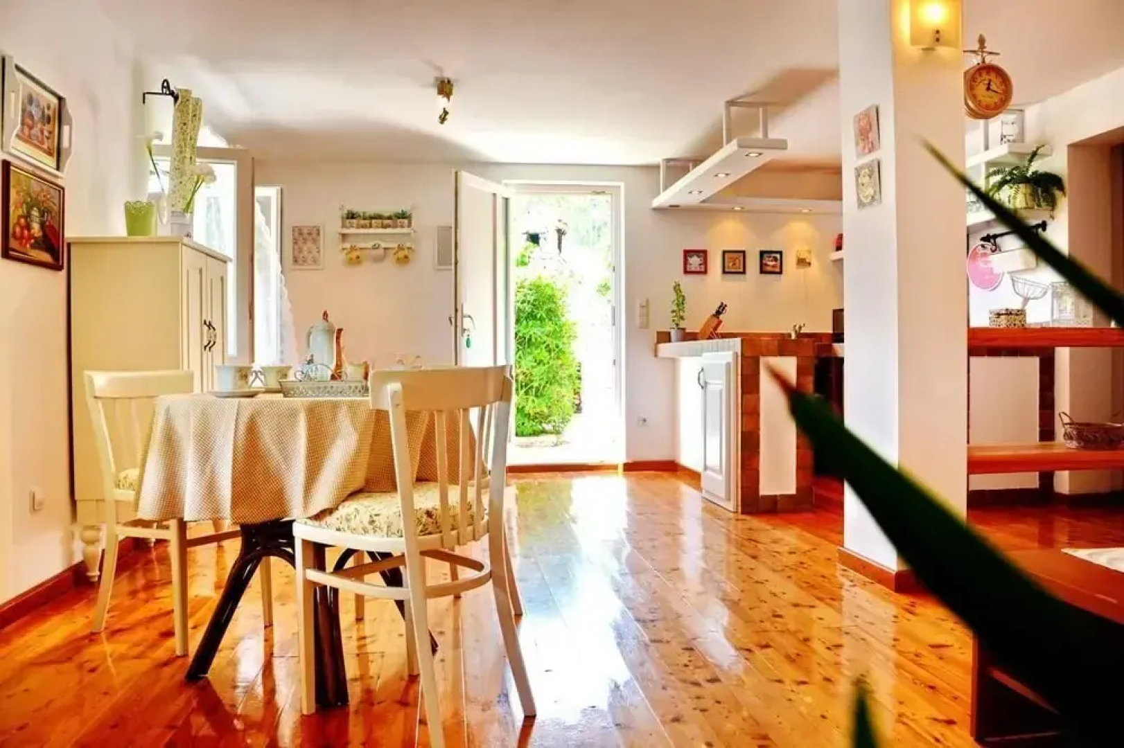 Bay House Rosohotnica