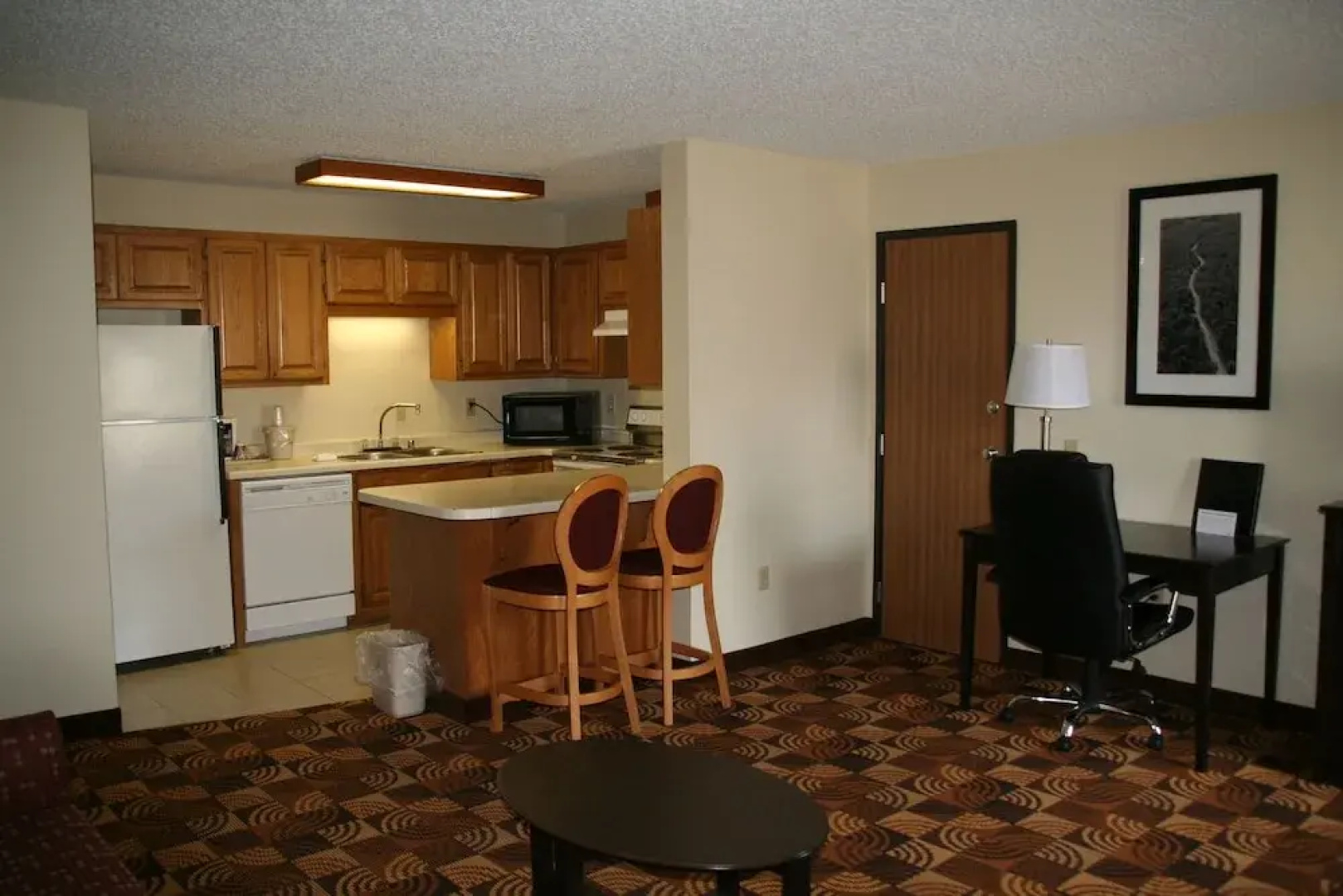 AmericInn Lodge & Suites Elkhorn
