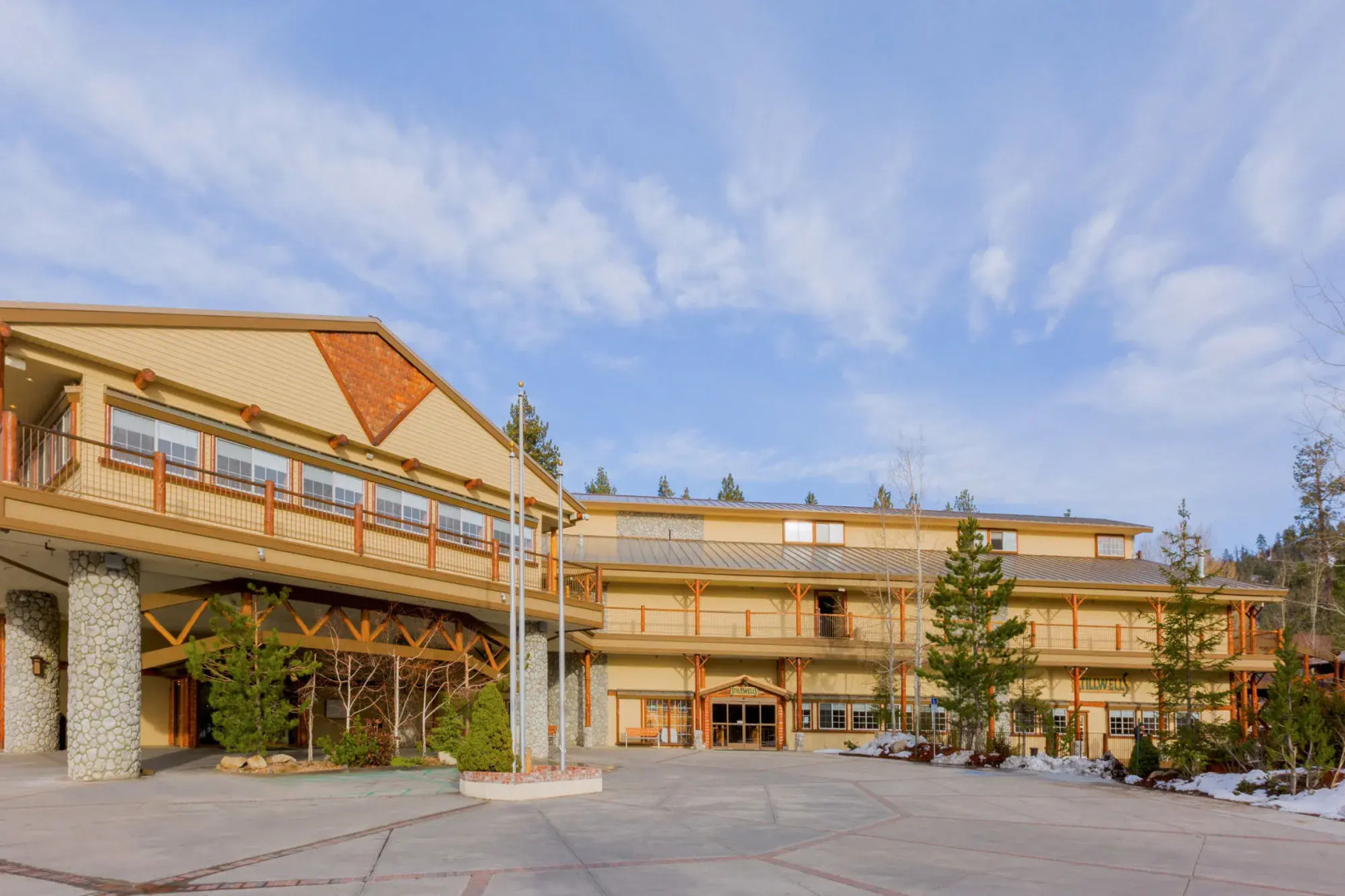 Holiday Inn Resort The Lodge At Big Bear Lake by IHG