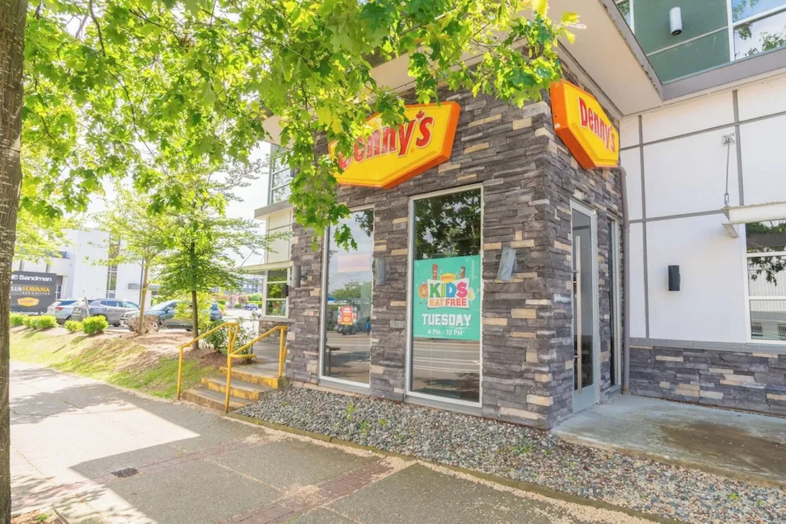 Sandman Hotel & Suites Abbotsford