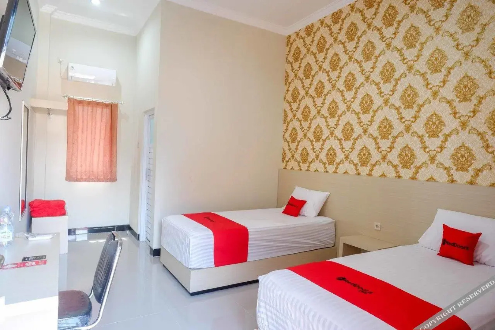 RedDoorz Plus @ Jl Pemuda Pati