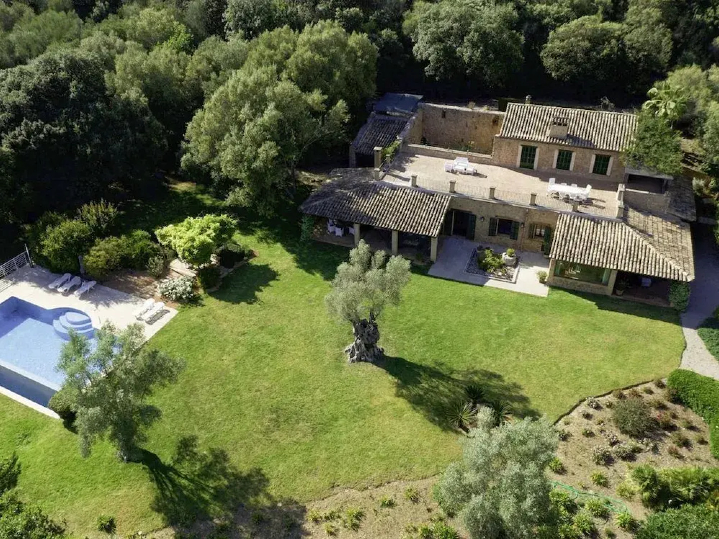 Sa Tafona de Esporles con Pista de Padel