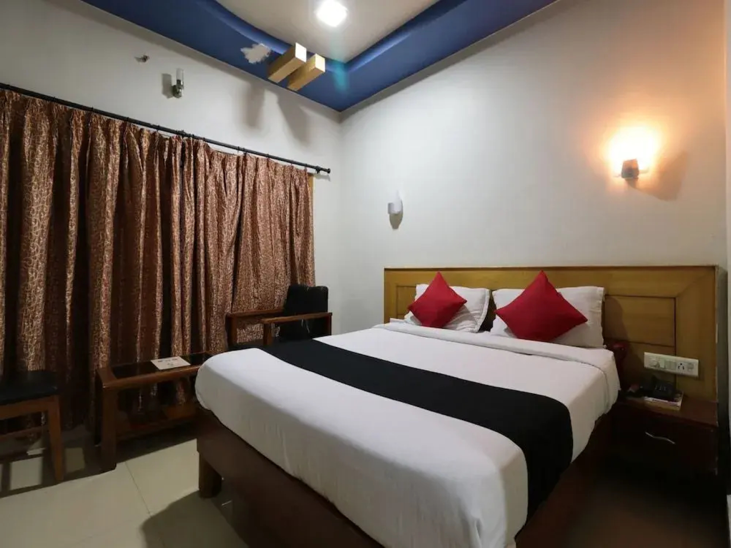 Capital O 38707 Vijetha Inn