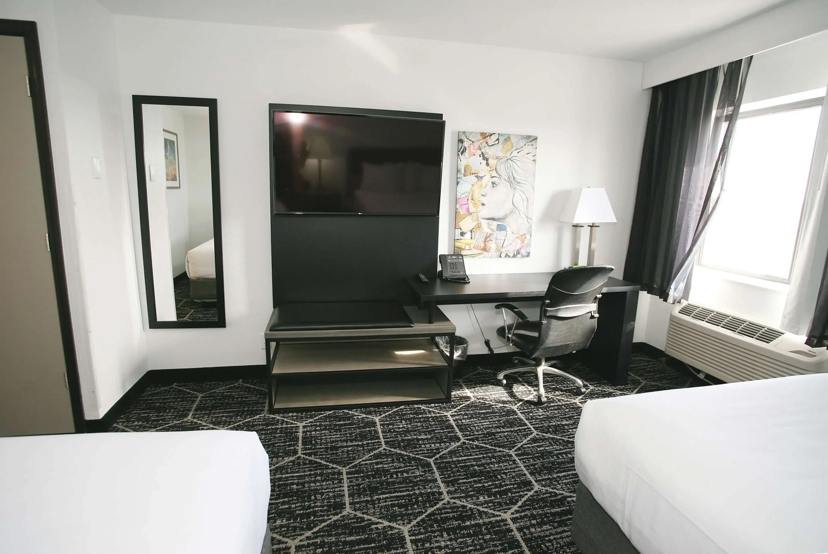 La Quinta Inn & Suites by Wyndham Des Moines West Clive