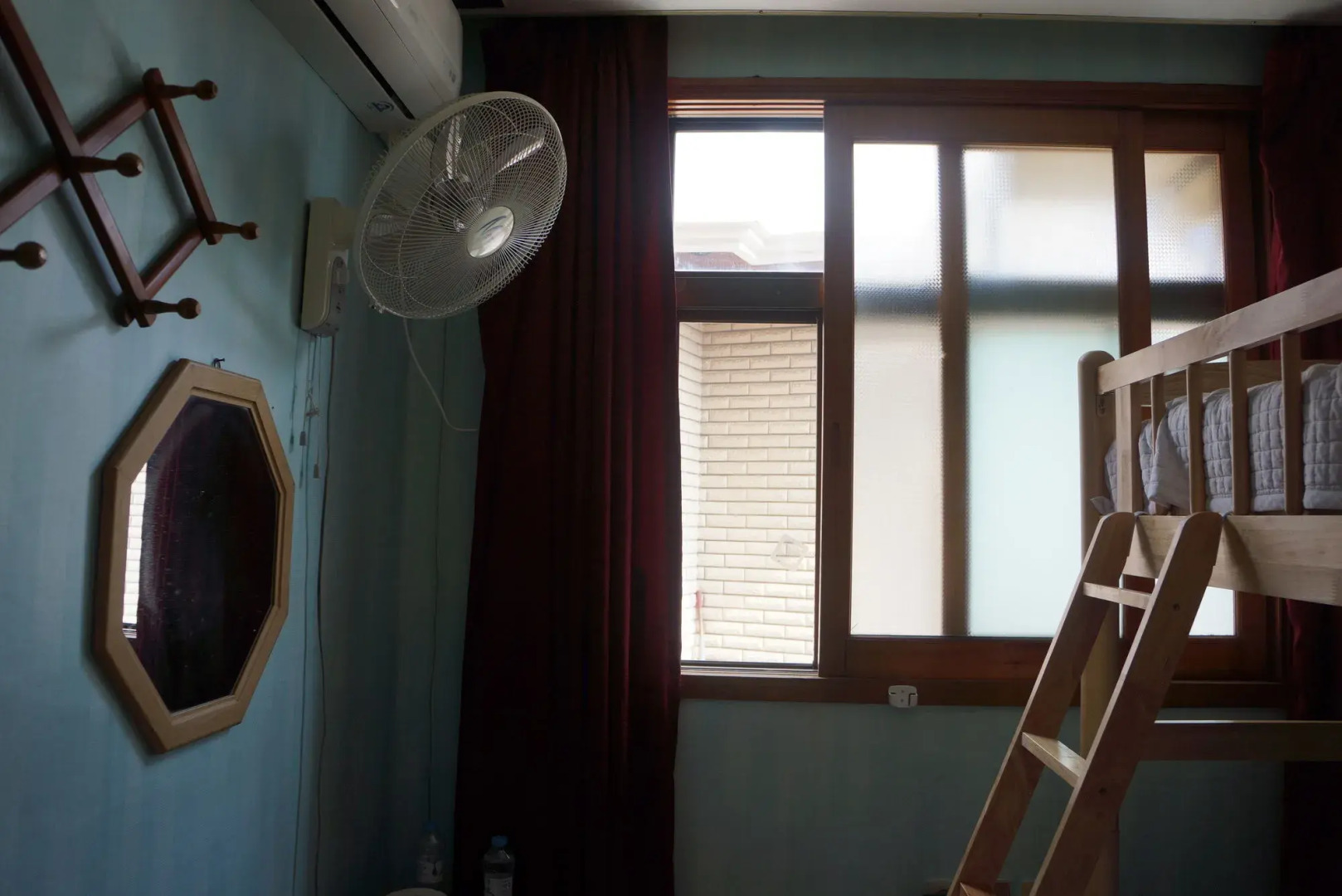 MnB Guest House - Hostel