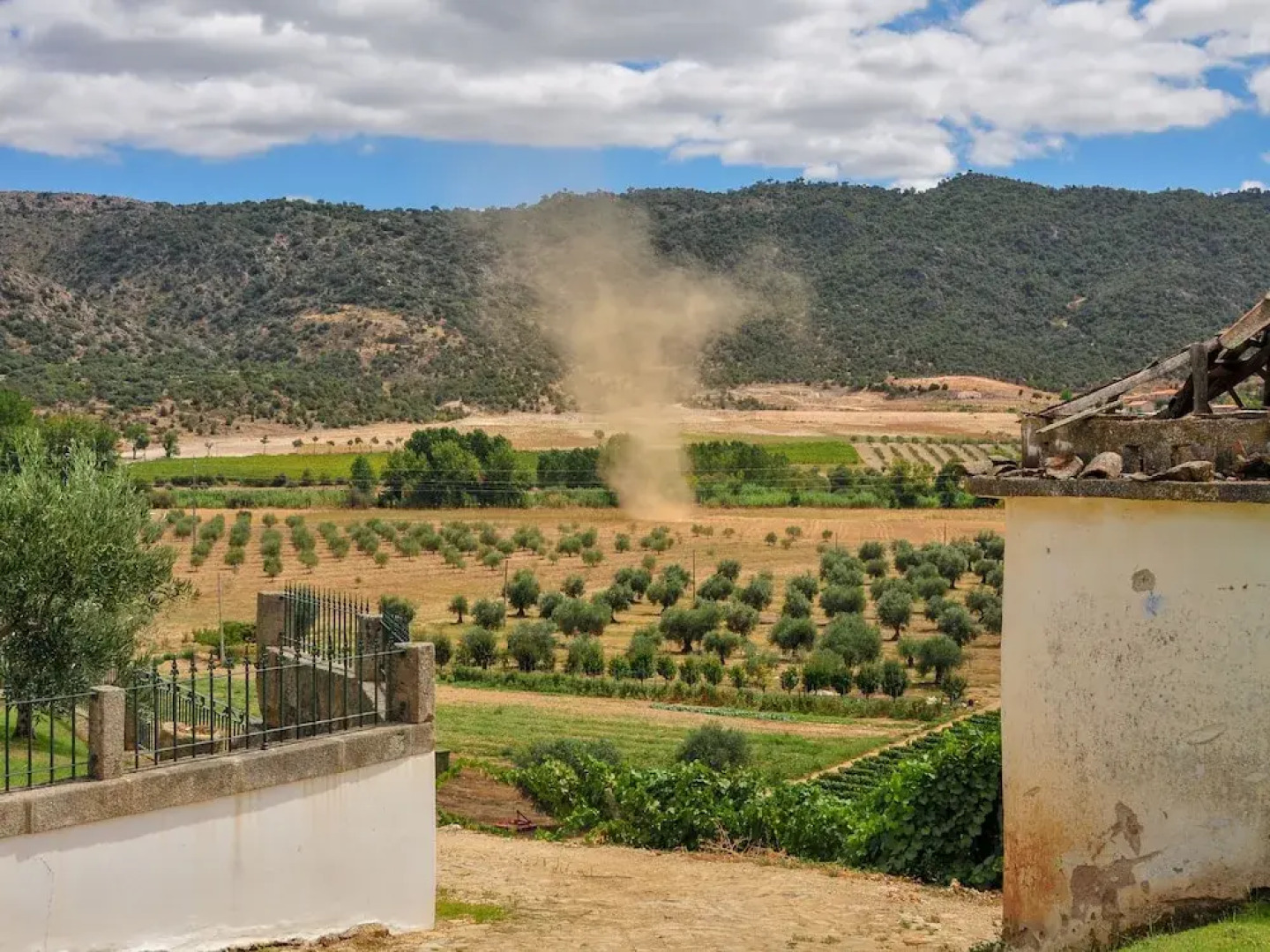 Semi-detached Holiday Home on an Estate With a Swimming Pool