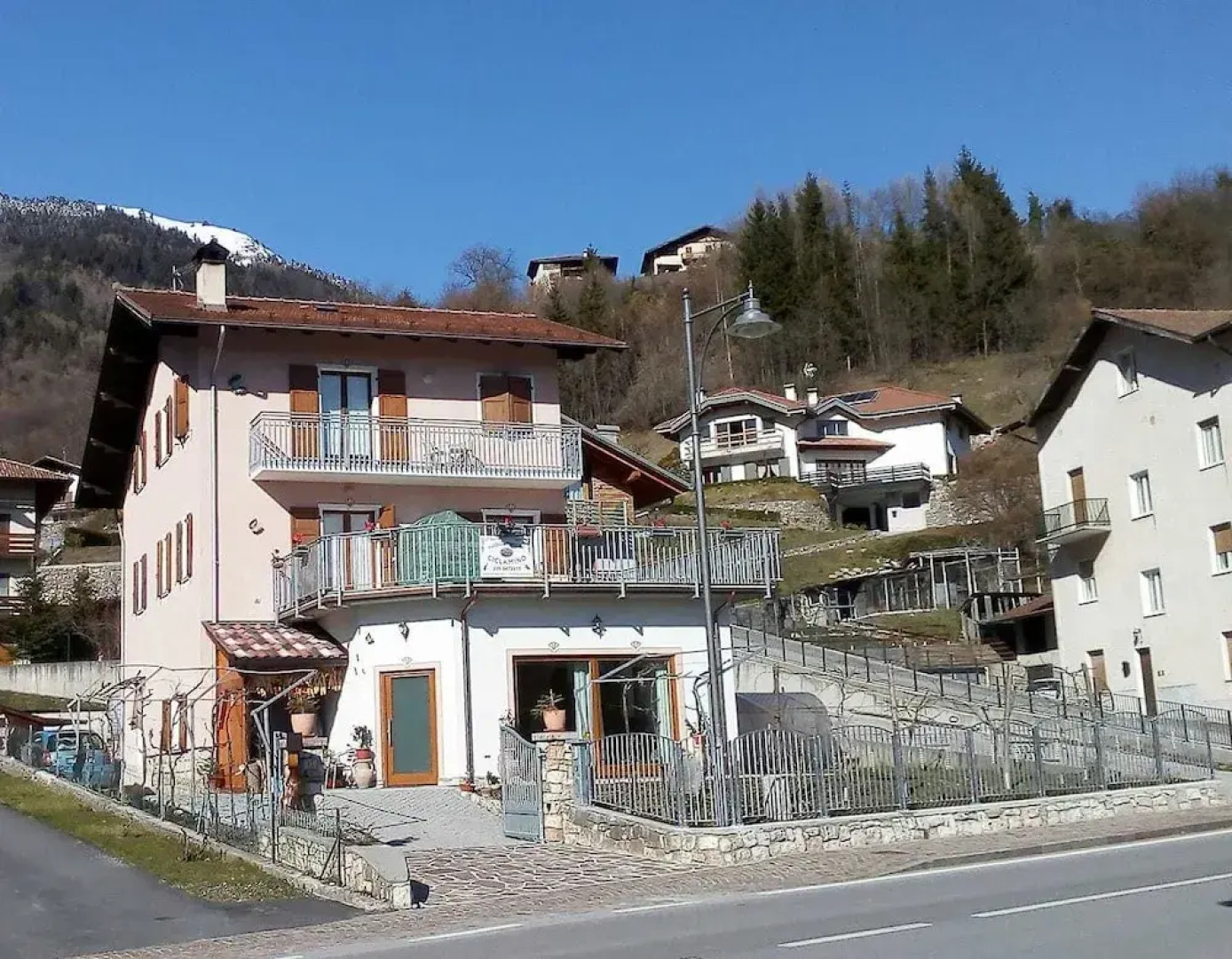 Alloggi Turistici Ciclamino