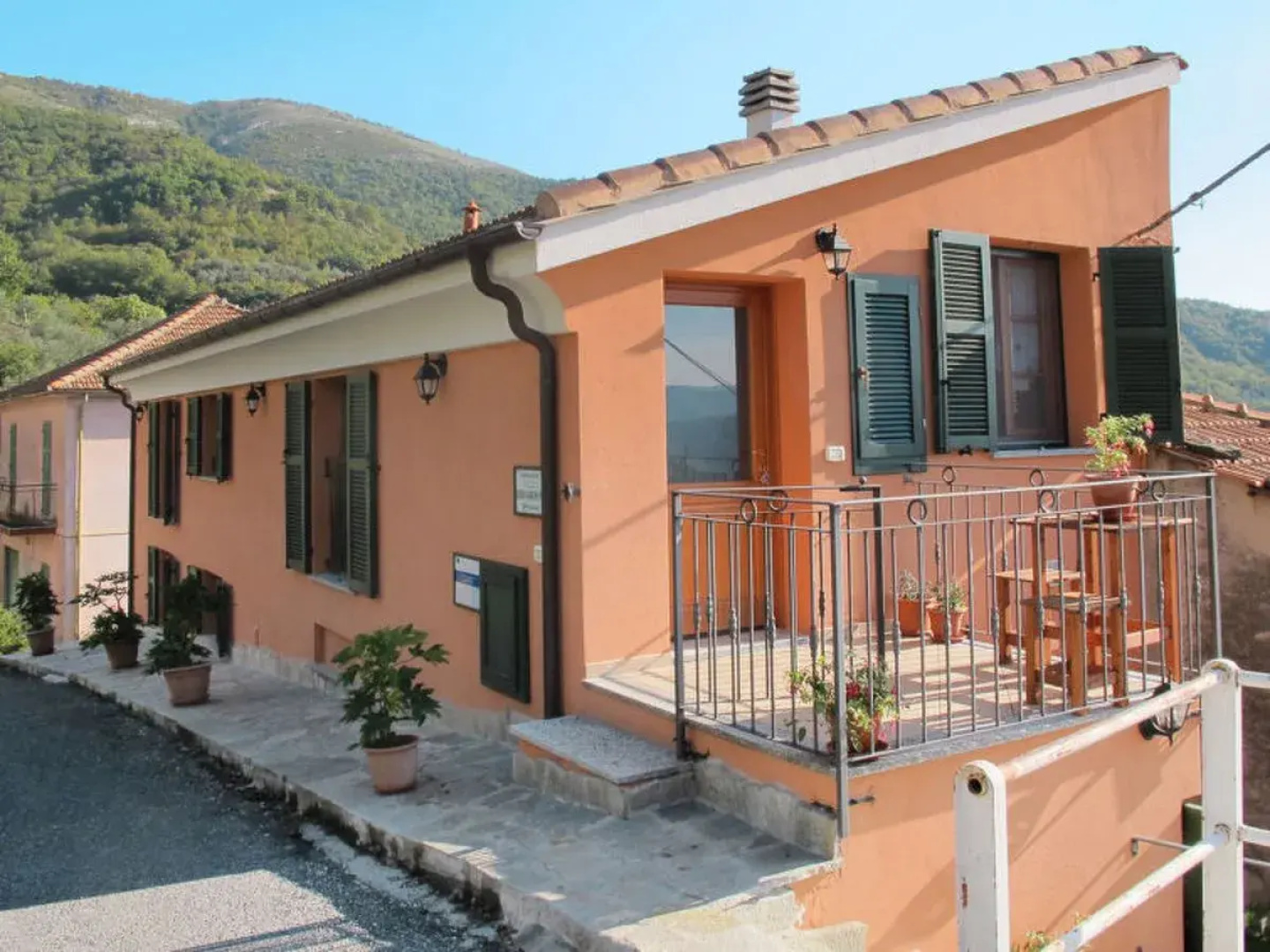 Apartment Luca Vendone